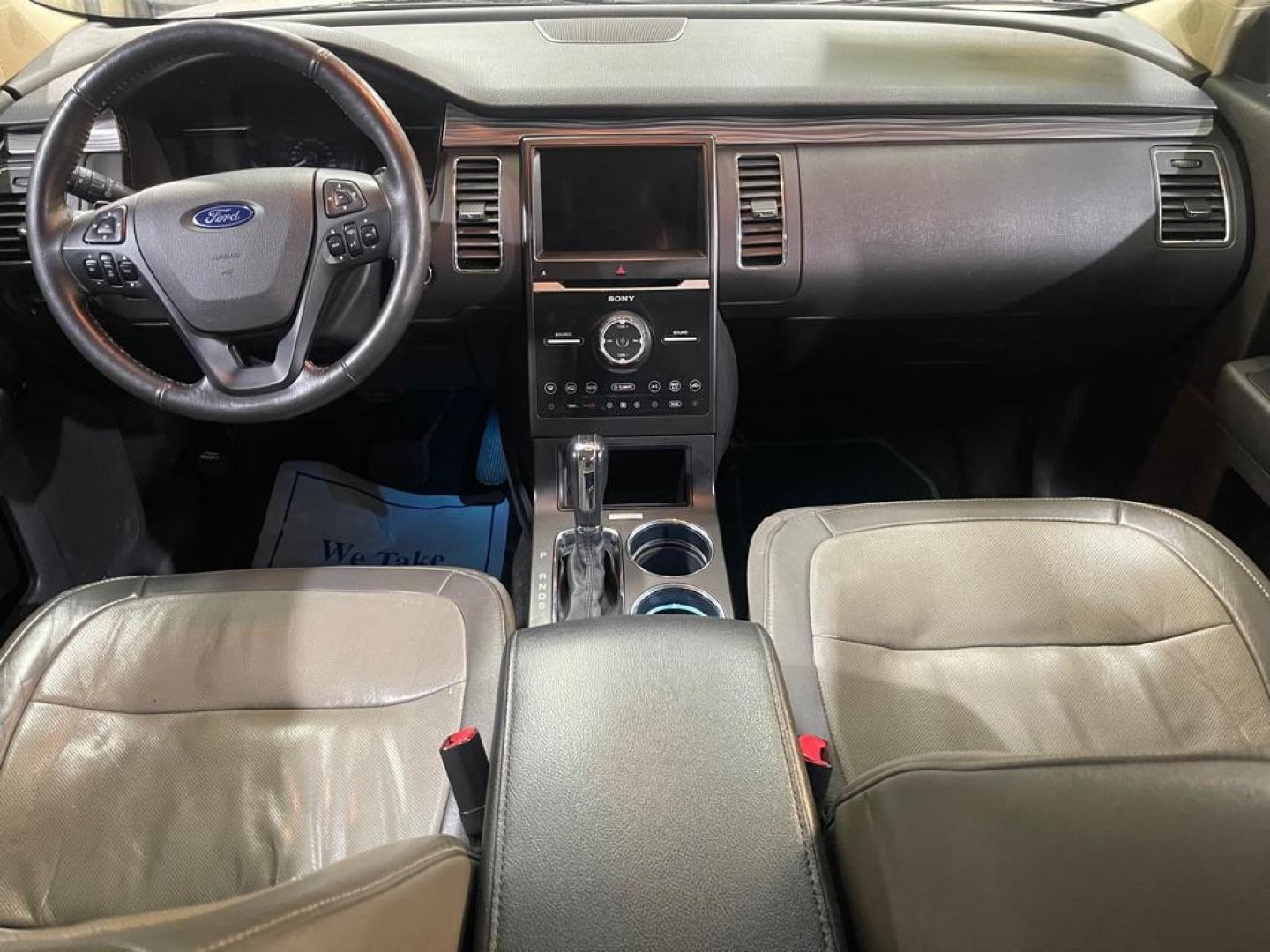 2017 WHITE FORD FLEX LIMITED (2FMHK6DT9HB) with an 3.5L engine, Automatic transmission, located at 2525 S. Cushman, Fairbanks, AK, 99701, (907) 452-5707, 64.824036, -147.712311 - Photo#5