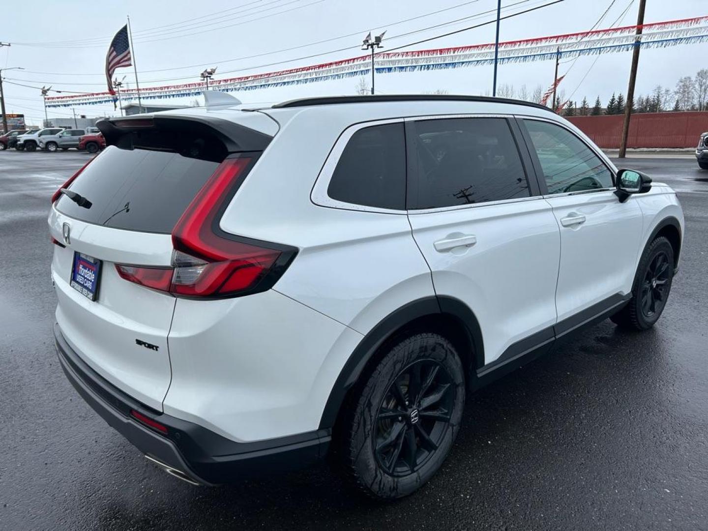 2024 WHITE HONDA CR-V SPORT-L (7FARS6H87RE) with an 2.0L engine, Continuously Variable transmission, located at 2525 S. Cushman, Fairbanks, AK, 99701, (907) 452-5707, 64.824036, -147.712311 - Photo#2