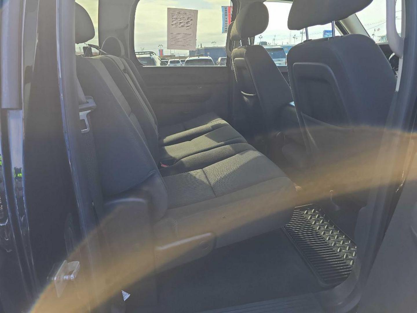 2012 BLACK CHEVROLET SILVERADO 1500 LS (3GCPCREA2CG) with an 4.8L engine, Automatic transmission, located at 2525 S. Cushman, Fairbanks, AK, 99701, (907) 452-5707, 64.824036, -147.712311 - Photo#4