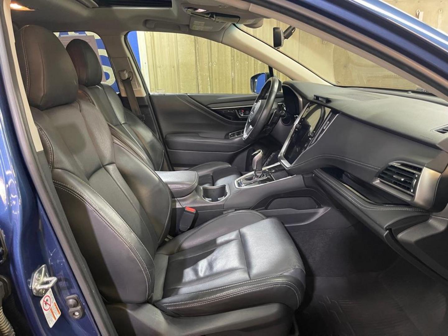 2020 BLUE SUBARU OUTBACK LIMITED (4S4BTANC8L3) with an 2.5L engine, Continuously Variable transmission, located at 2525 S. Cushman, Fairbanks, AK, 99701, (907) 452-5707, 64.824036, -147.712311 - Photo#3