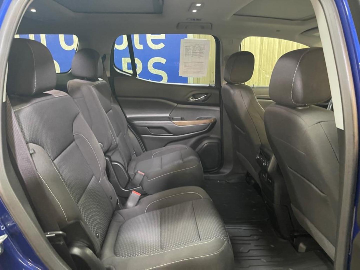 2023 BLUE GMC ACADIA SLE (1GKKNRL42PZ) with an 2.0L engine, Automatic transmission, located at 2525 S. Cushman, Fairbanks, AK, 99701, (907) 452-5707, 64.824036, -147.712311 - Photo#4