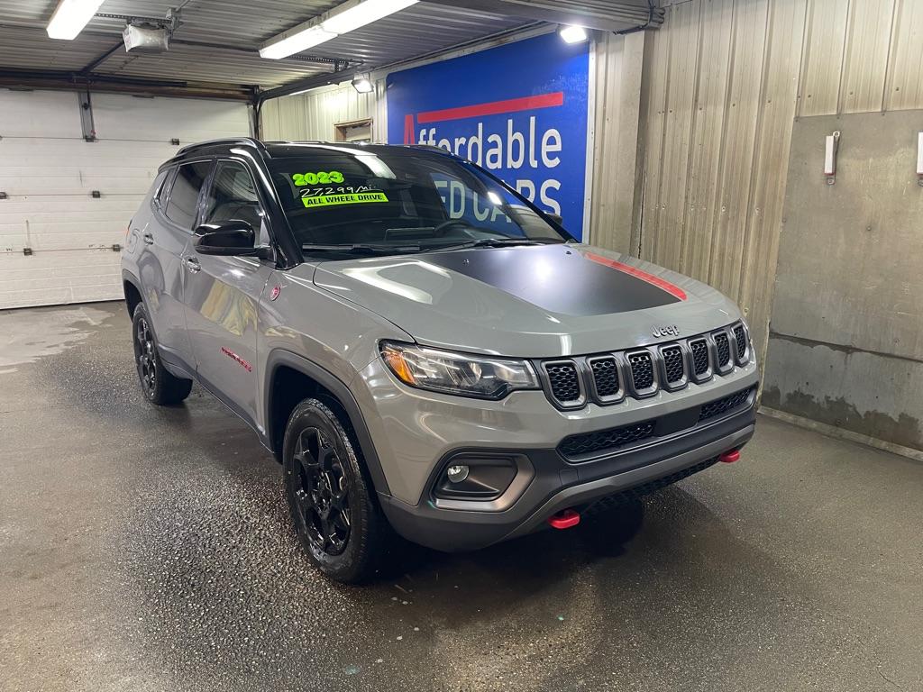 photo of 2023 JEEP COMPASS TRAILHAWK