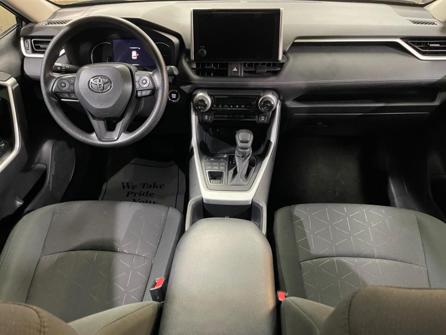 2024 GRAY TOYOTA RAV4 XLE XLE (2T3P1RFV5RW) with an 2.5L engine, Automatic transmission, located at 2525 S. Cushman, Fairbanks, AK, 99701, (907) 452-5707, 64.824036, -147.712311- Photo#5
