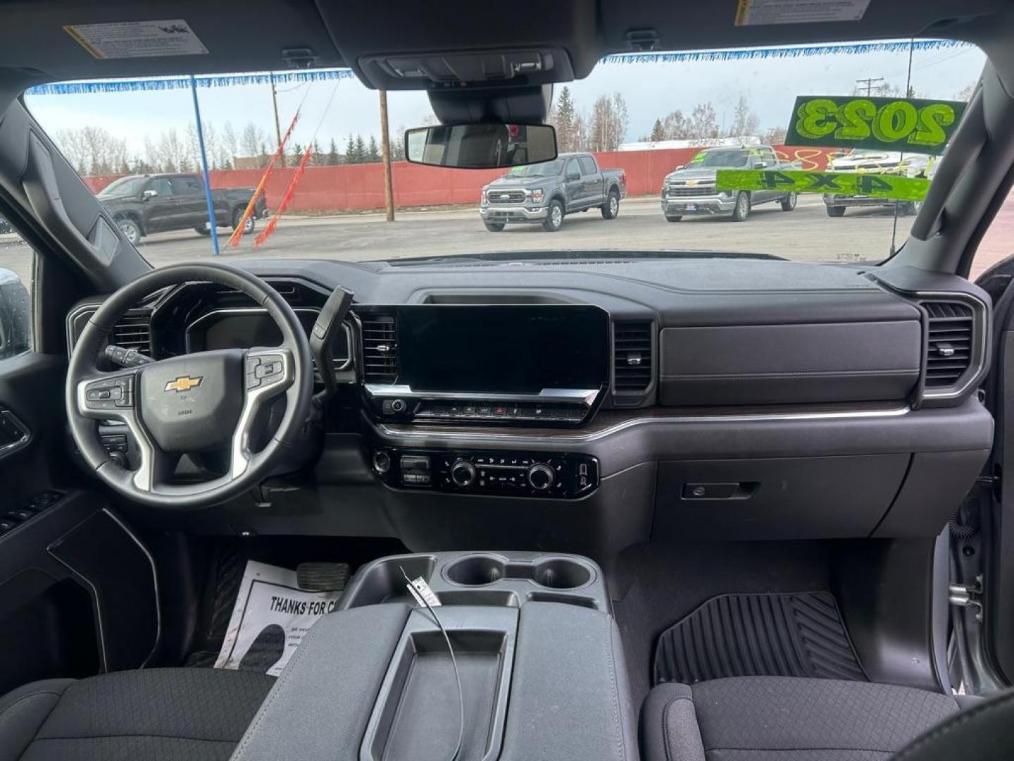 2023 SILVER CHEVROLET SILVERADO 1500 LT (1GCUDDED7PZ) with an 5.3L engine, Automatic transmission, located at 2525 S. Cushman, Fairbanks, AK, 99701, (907) 452-5707, 64.824036, -147.712311 - Photo#6