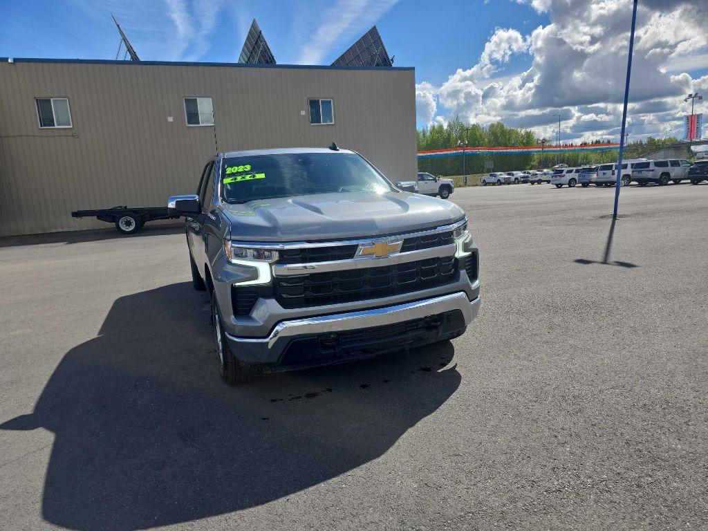 photo of 2023 CHEVROLET SILVERADO 1500 LT