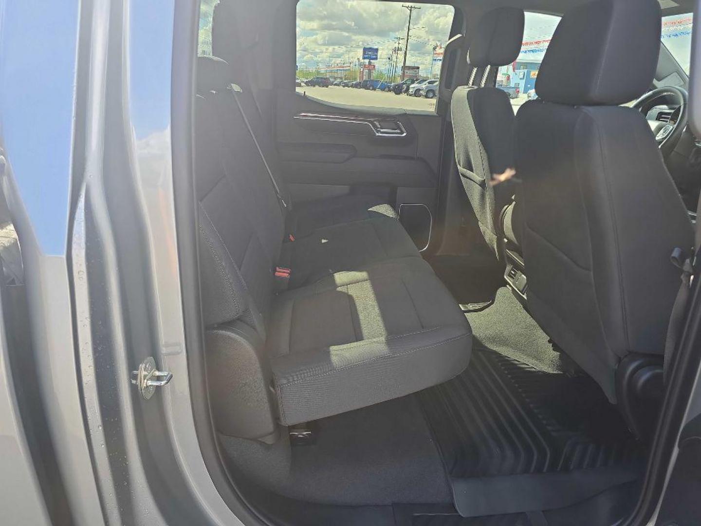 2023 SILVER CHEVROLET SILVERADO 1500 LT (1GCUDDED2PZ) with an 5.3L engine, Automatic transmission, located at 2525 S. Cushman, Fairbanks, AK, 99701, (907) 452-5707, 64.824036, -147.712311 - Photo#2