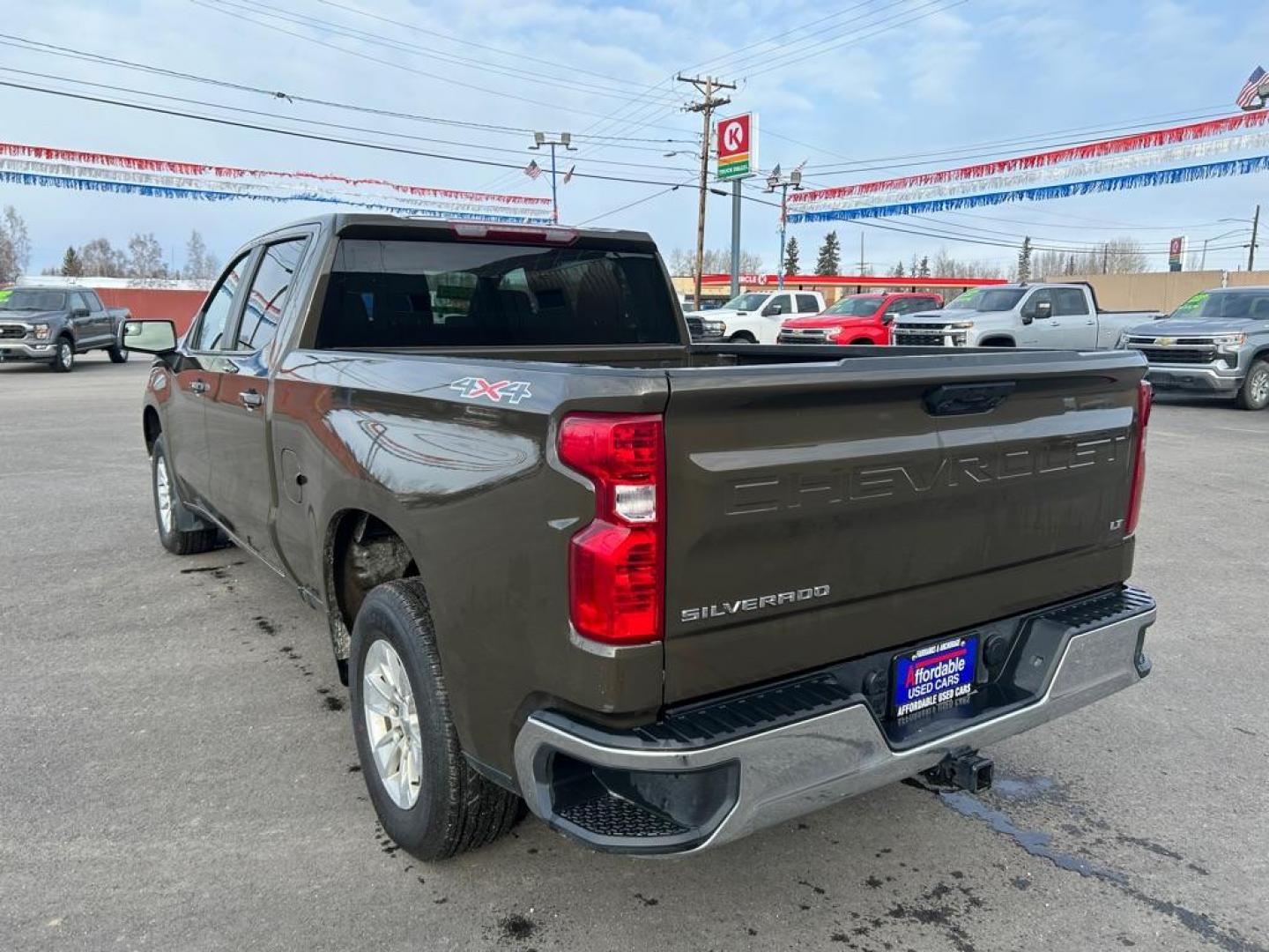 2023 BROWN CHEVROLET SILVERADO 1500 LT (1GCUDDEDXPZ) with an 5.3L engine, Automatic transmission, located at 2525 S. Cushman, Fairbanks, AK, 99701, (907) 452-5707, 64.824036, -147.712311 - Photo#3
