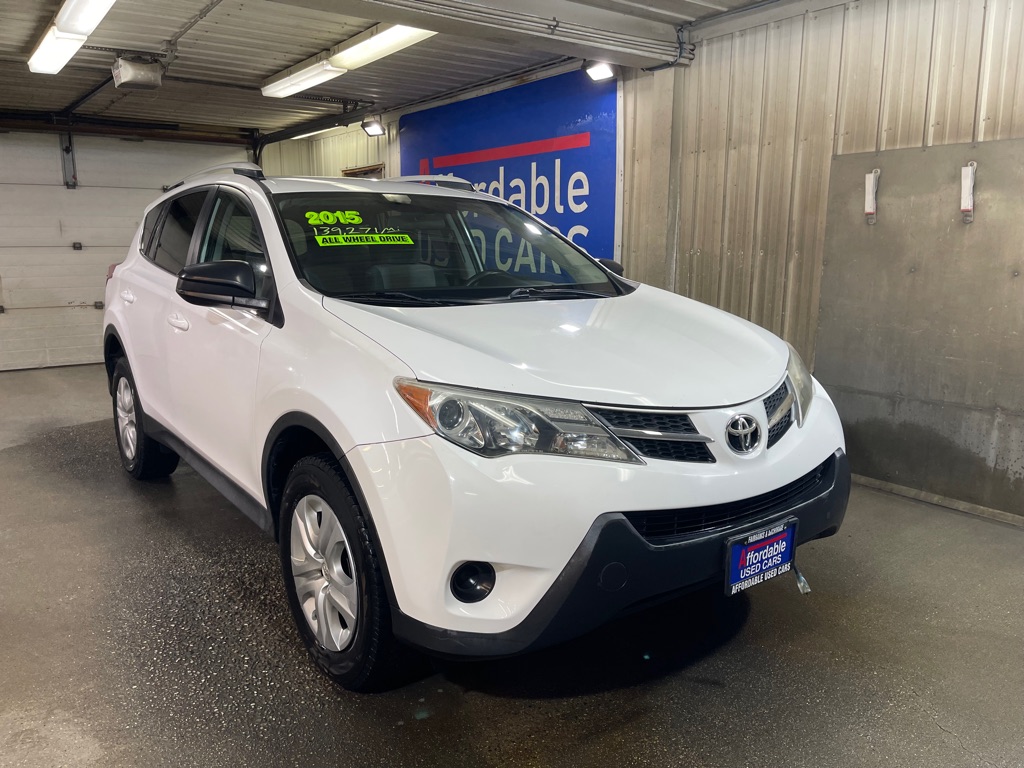 photo of 2015 TOYOTA RAV4 LE