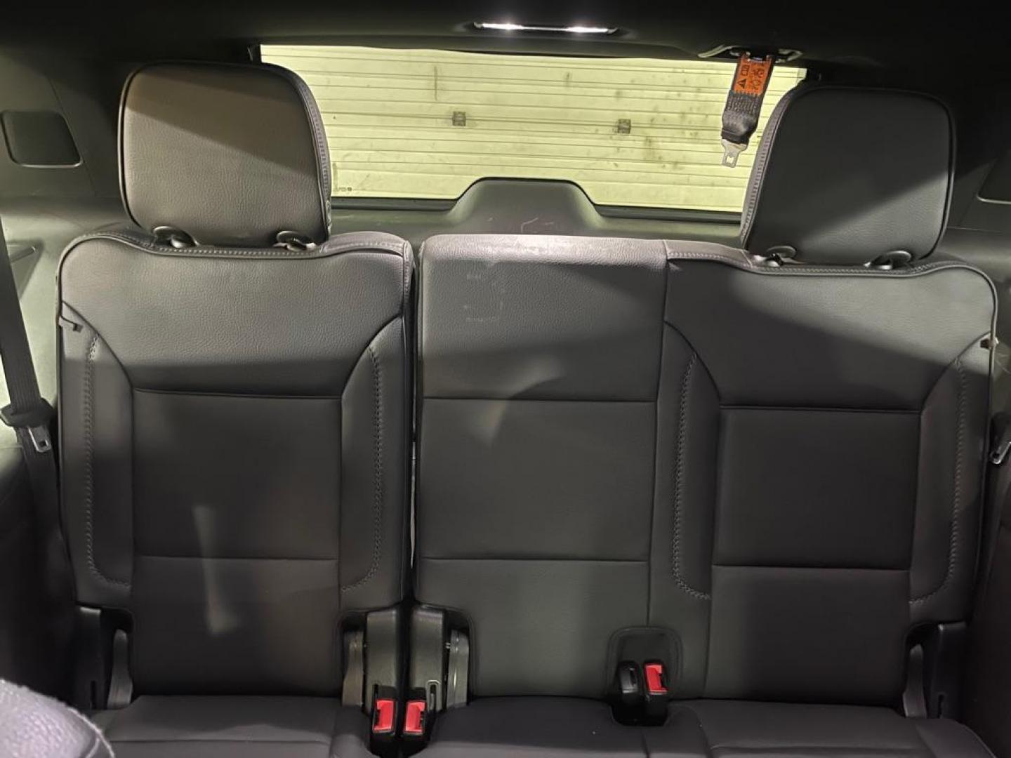 2021 GRAY GMC YUKON DENALI (1GKS2DKL4MR) with an 6.2L engine, Automatic transmission, located at 2525 S. Cushman, Fairbanks, AK, 99701, (907) 452-5707, 64.824036, -147.712311 - Photo#6