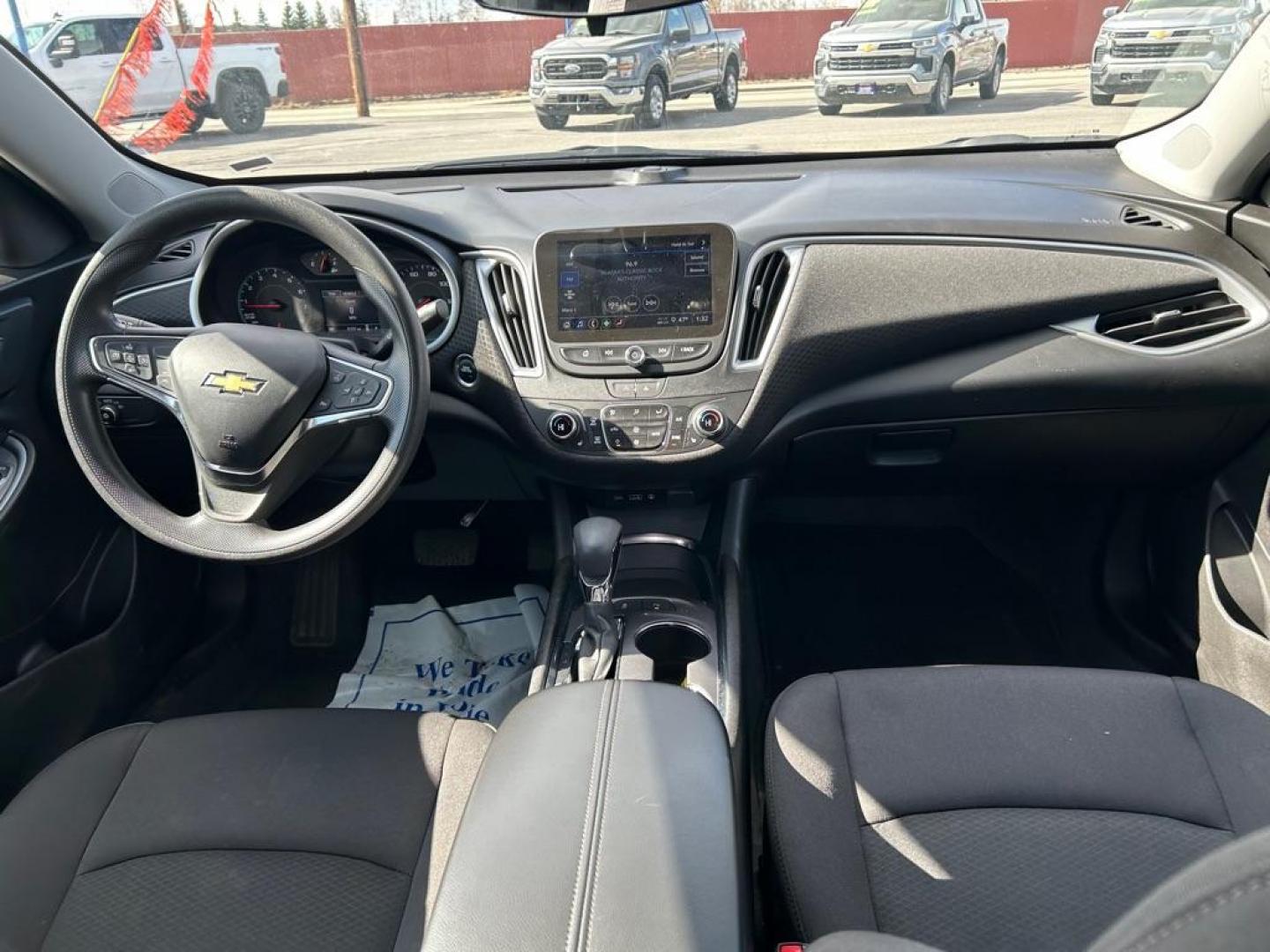 2024 GRAY CHEVROLET MALIBU LT (1G1ZD5ST7RF) with an 1.5L engine, Continuously Variable transmission, located at 2525 S. Cushman, Fairbanks, AK, 99701, (907) 452-5707, 64.824036, -147.712311 - Photo#6