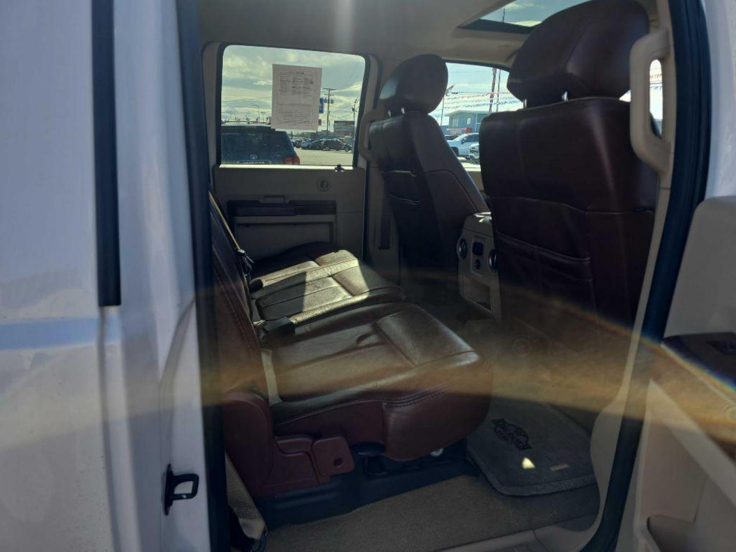 2012 WHITE FORD F350 SUPER DUTY (1FT8W3BT3CE) with an 6.7L engine, Automatic transmission, located at 2525 S. Cushman, Fairbanks, AK, 99701, (907) 452-5707, 64.824036, -147.712311 - Photo#4