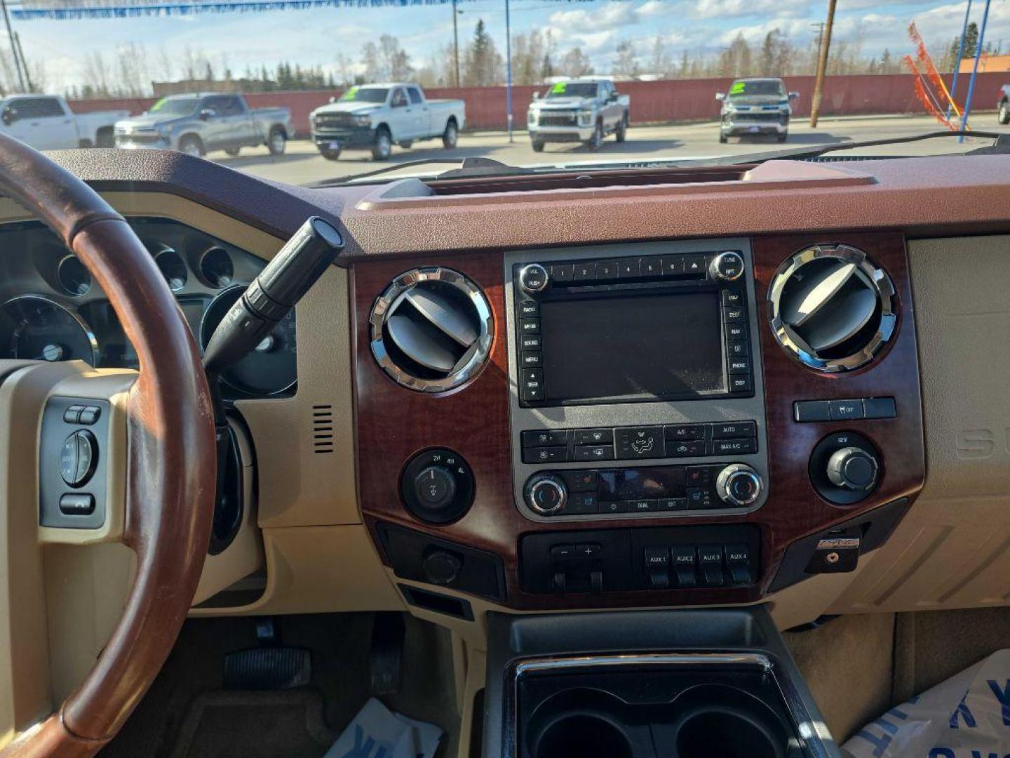 2012 WHITE FORD F350 SUPER DUTY (1FT8W3BT3CE) with an 6.7L engine, Automatic transmission, located at 2525 S. Cushman, Fairbanks, AK, 99701, (907) 452-5707, 64.824036, -147.712311 - Photo#6