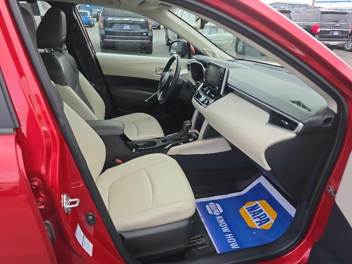 2022 RED TOYOTA COROLLA CROSS XLE (7MUDAABGXNV) with an 2.0L engine, Automatic transmission, located at 2525 S. Cushman, Fairbanks, AK, 99701, (907) 452-5707, 64.824036, -147.712311 - Photo#3
