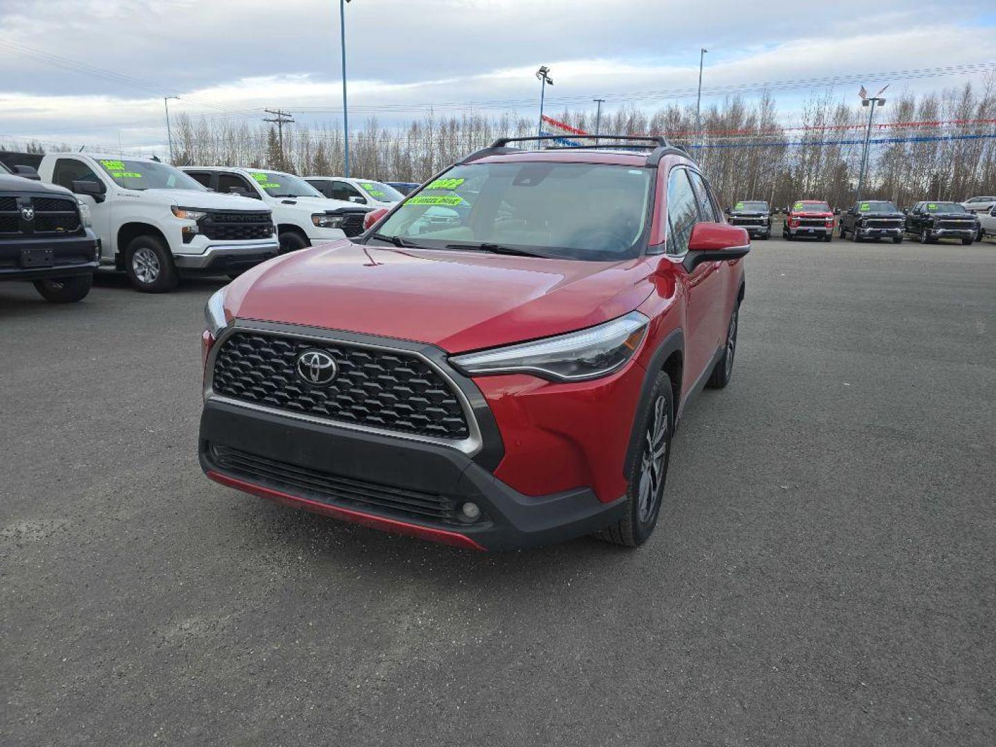 2022 RED TOYOTA COROLLA CROSS XLE (7MUDAABGXNV) with an 2.0L engine, Automatic transmission, located at 2525 S. Cushman, Fairbanks, AK, 99701, (907) 452-5707, 64.824036, -147.712311 - Photo#0