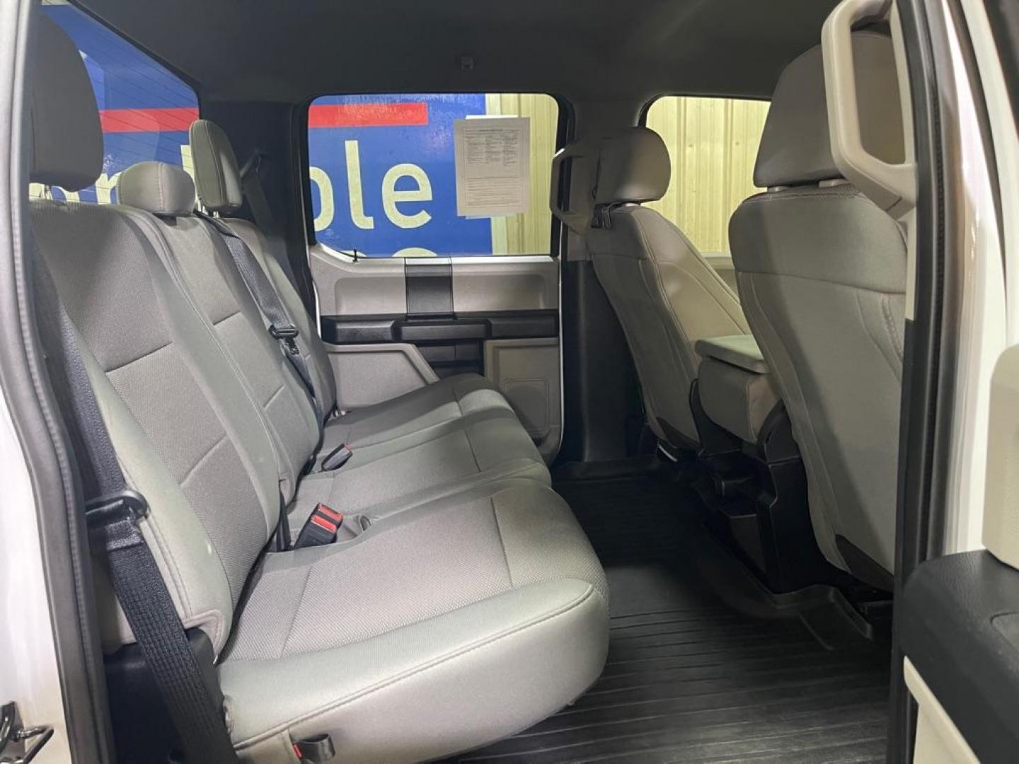 2020 WHITE FORD F250 SUPER DUTY (1FT7W2BT6LE) with an 6.7L engine, Automatic transmission, located at 2525 S. Cushman, Fairbanks, AK, 99701, (907) 452-5707, 64.824036, -147.712311 - Photo#4