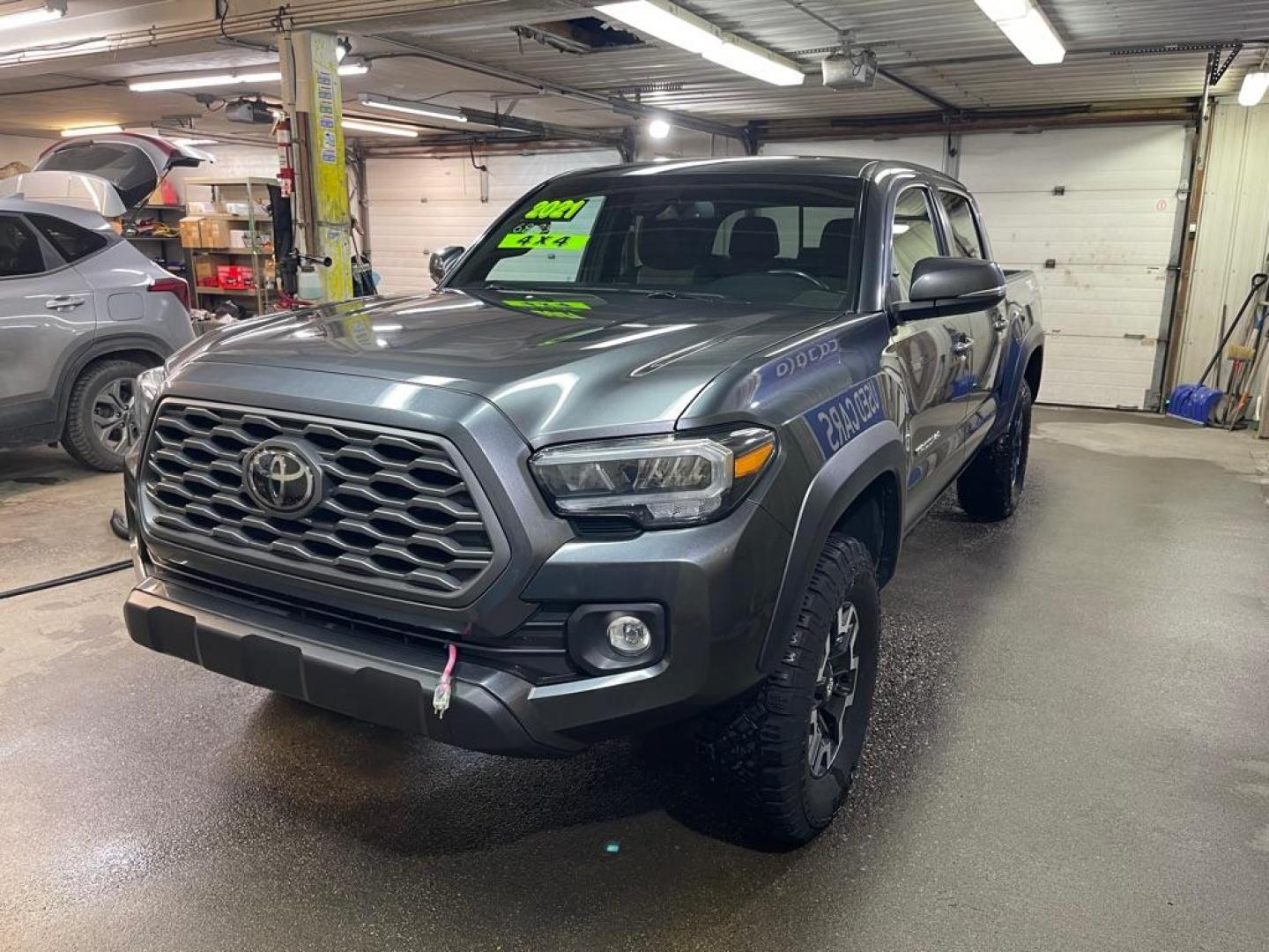 2021 GRAY TOYOTA TACOMA DOUBLE CAB (3TMCZ5AN3MM) with an 3.5L engine, Automatic transmission, located at 2525 S. Cushman, Fairbanks, AK, 99701, (907) 452-5707, 64.824036, -147.712311 - Photo#1