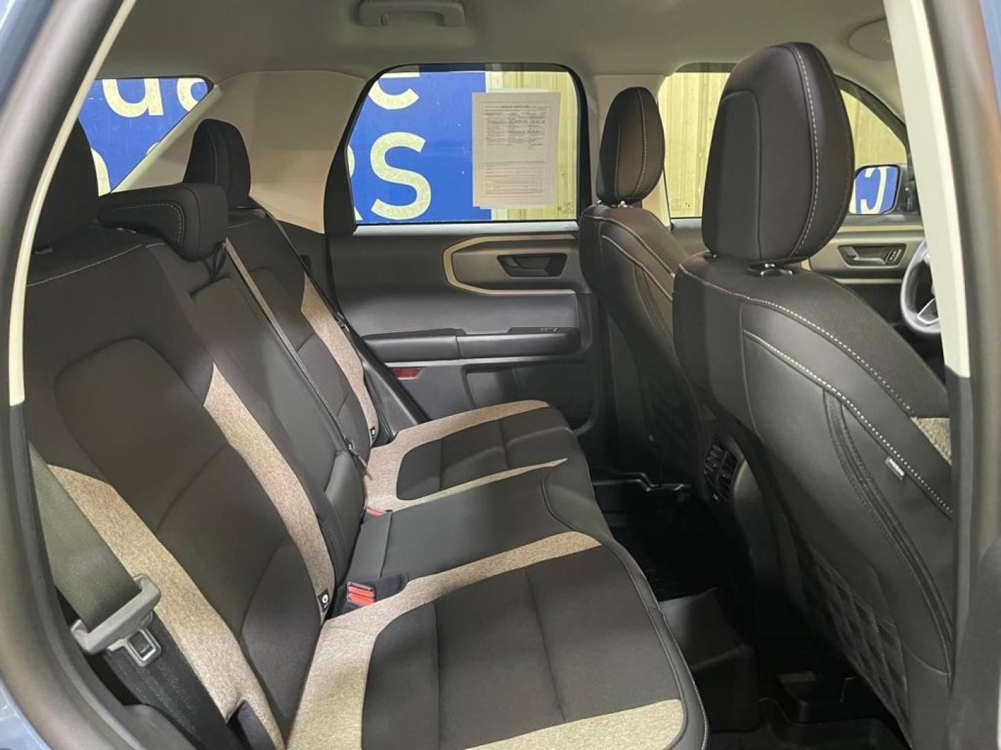 2025 BLUE FORD BRONCO SPORT BIG BEND (3FMCR9BN8SR) with an 1.5L engine, Automatic transmission, located at 2525 S. Cushman, Fairbanks, AK, 99701, (907) 452-5707, 64.824036, -147.712311 - Photo#4