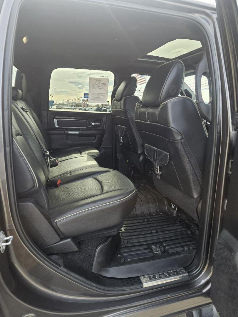 2017 BLACK RAM 3500 Limited (3C63R3KL4HG) with an 6.7L engine, Automatic transmission, located at 2525 S. Cushman, Fairbanks, AK, 99701, (907) 452-5707, 64.824036, -147.712311 - Photo#5