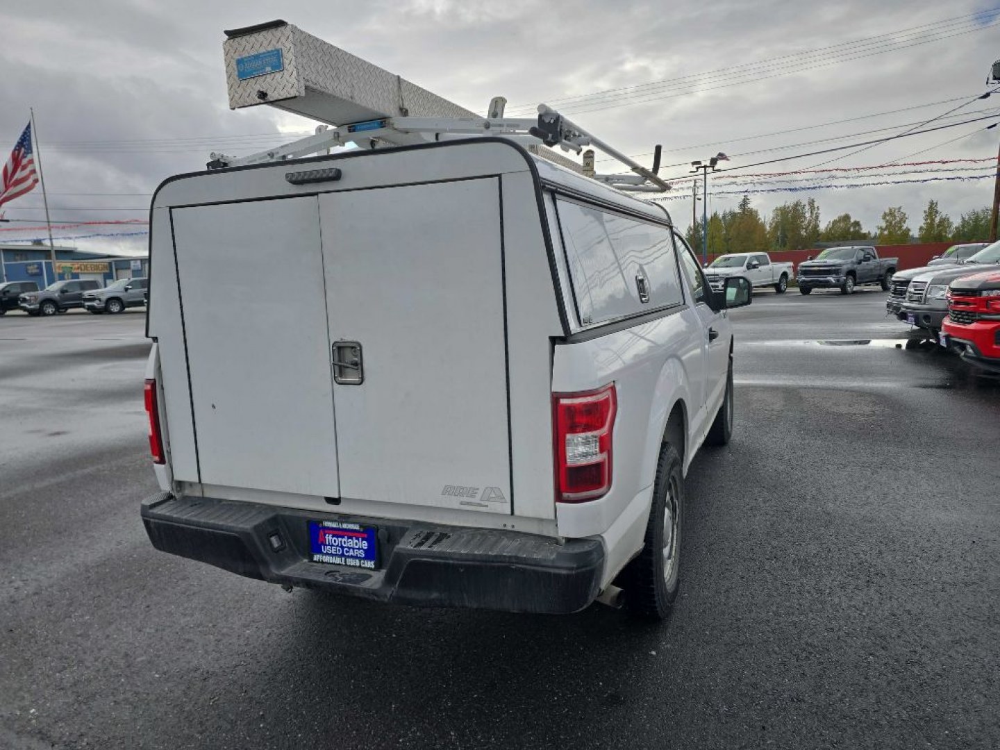 2018 WHITE FORD F150 (1FTMF1EBXJK) with an 3.3L engine, Automatic transmission, located at 2525 S. Cushman, Fairbanks, AK, 99701, (907) 452-5707, 64.824036, -147.712311- Photo#3