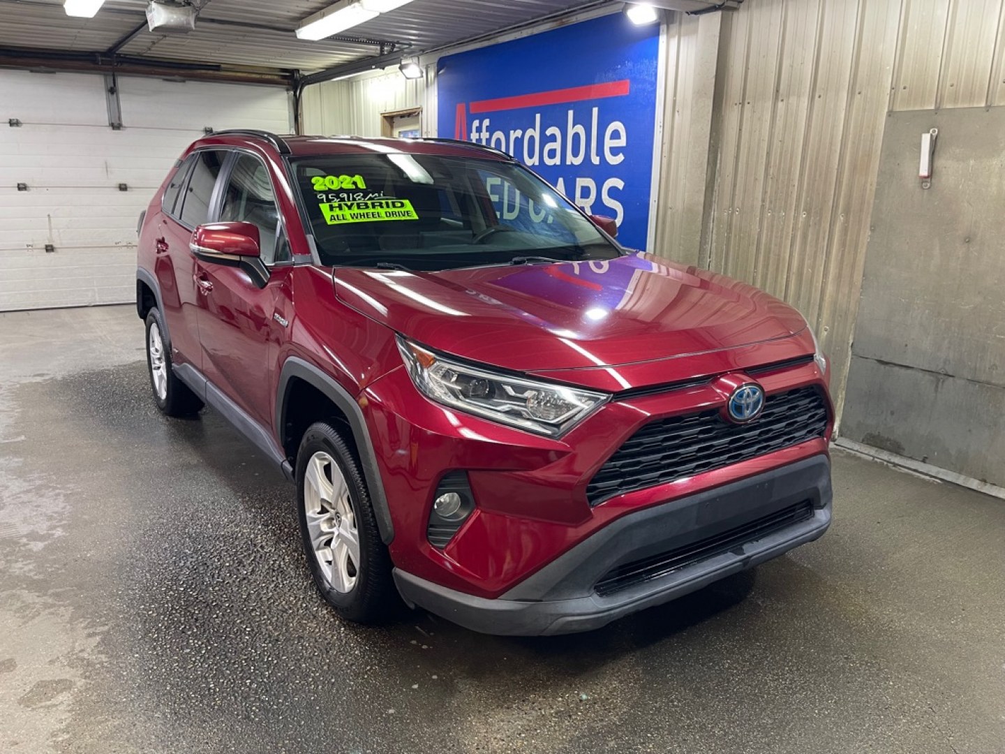 2021 RED TOYOTA RAV4 XLE XLE (4T3RWRFV7MU) with an 2.5L engine, Continuously Variable transmission, located at 2525 S. Cushman, Fairbanks, AK, 99701, (907) 452-5707, 64.824036, -147.712311- Photo#0