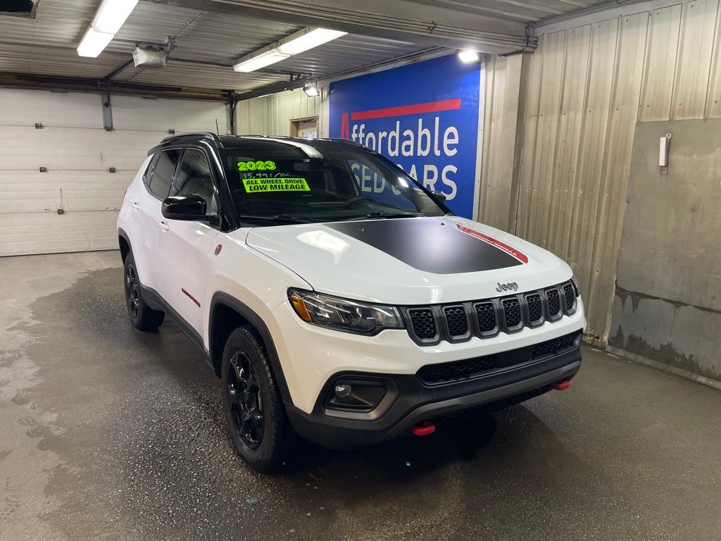 photo of 2023 JEEP COMPASS TRAILHAWK
