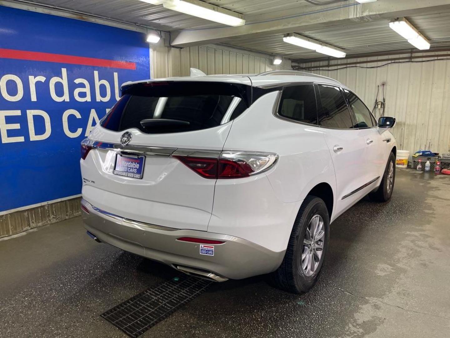 2024 WHITE BUICK ENCLAVE PREMIUM (5GAEVBKW3RJ) with an 3.6L engine, Automatic transmission, located at 2525 S. Cushman, Fairbanks, AK, 99701, (907) 452-5707, 64.824036, -147.712311 - Photo#2