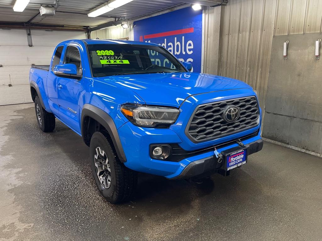 photo of 2020 TOYOTA TACOMA ACCESS CAB