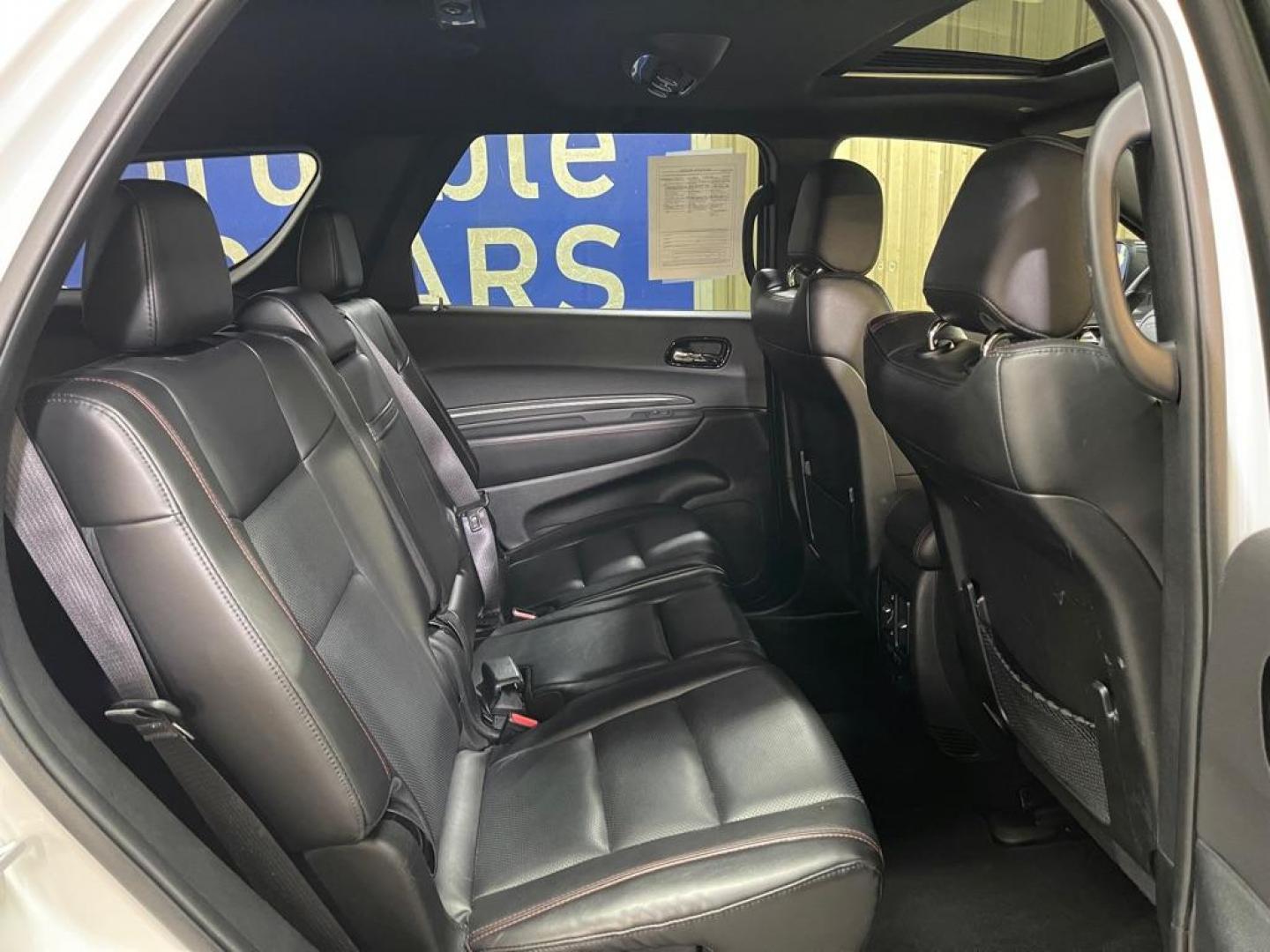 2025 WHITE DODGE DURANGO R/T (1C4SDJCT0SC) with an 5.7L engine, Automatic transmission, located at 2525 S. Cushman, Fairbanks, AK, 99701, (907) 452-5707, 64.824036, -147.712311 - Photo#4