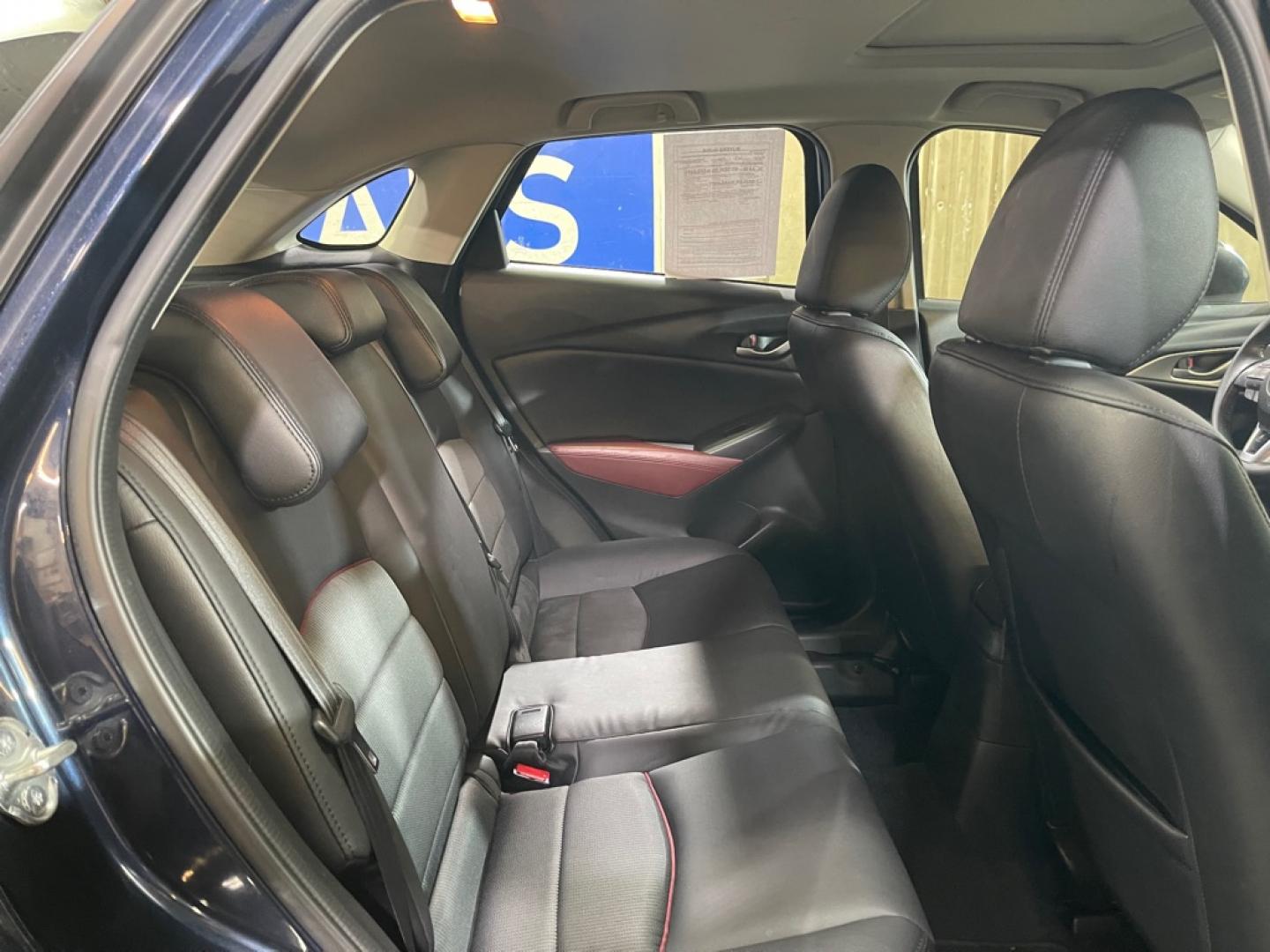 2016 BLUE MAZDA CX-3 TOURING (JM1DKBC77G0) with an 2.0L engine, Automatic transmission, located at 2525 S. Cushman, Fairbanks, AK, 99701, (907) 452-5707, 64.824036, -147.712311- Photo#4