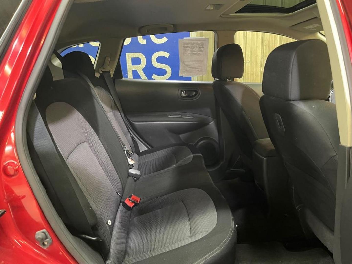 2013 RED NISSAN ROGUE S (JN8AS5MV3DW) with an 2.5L engine, Continuously Variable transmission, located at 2525 S. Cushman, Fairbanks, AK, 99701, (907) 452-5707, 64.824036, -147.712311- Photo#4