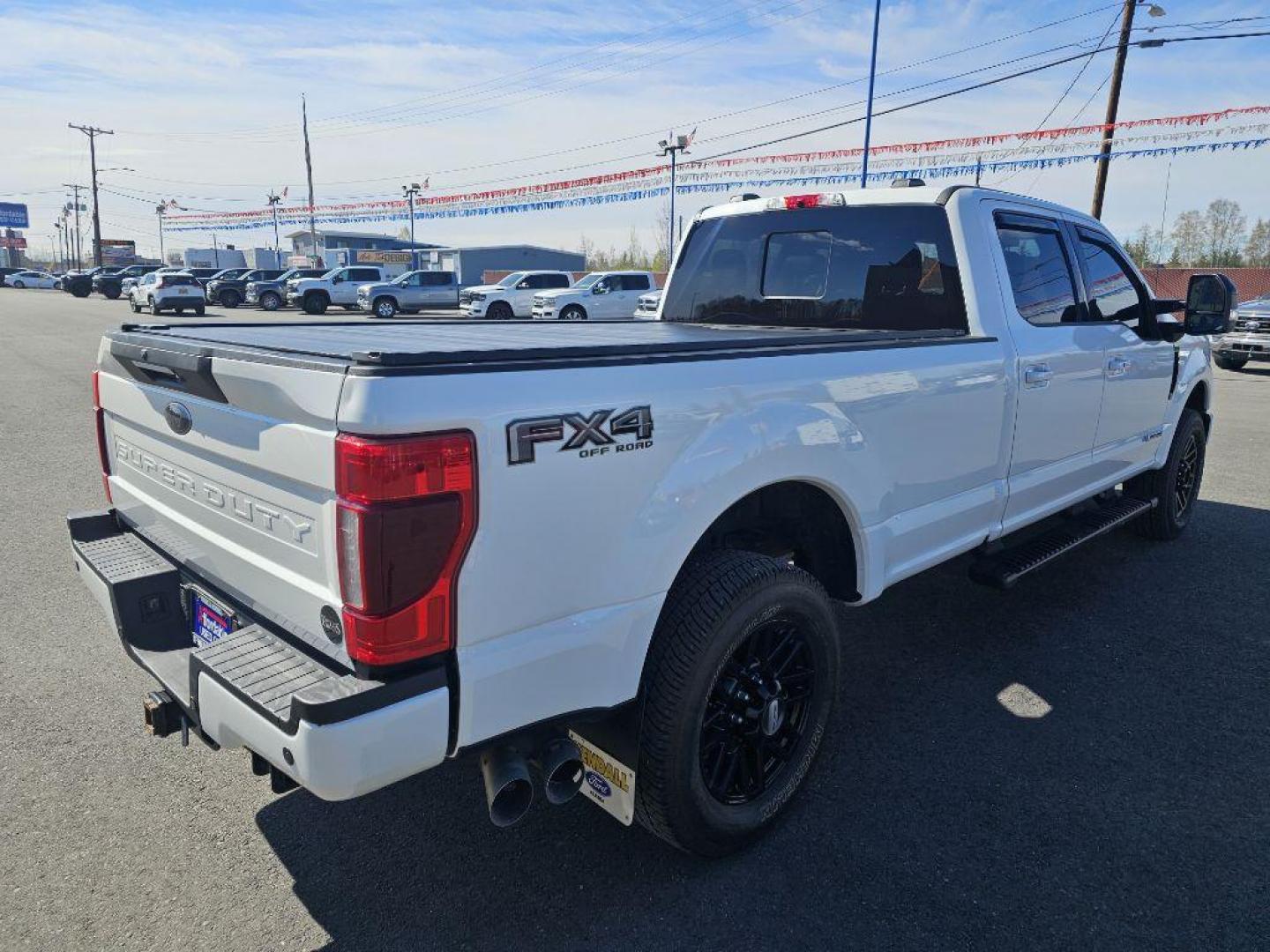 2020 WHITE FORD F350 SUPER DUTY (1FT8W3BT4LE) with an 6.7L engine, Automatic transmission, located at 2525 S. Cushman, Fairbanks, AK, 99701, (907) 452-5707, 64.824036, -147.712311 - Photo#4
