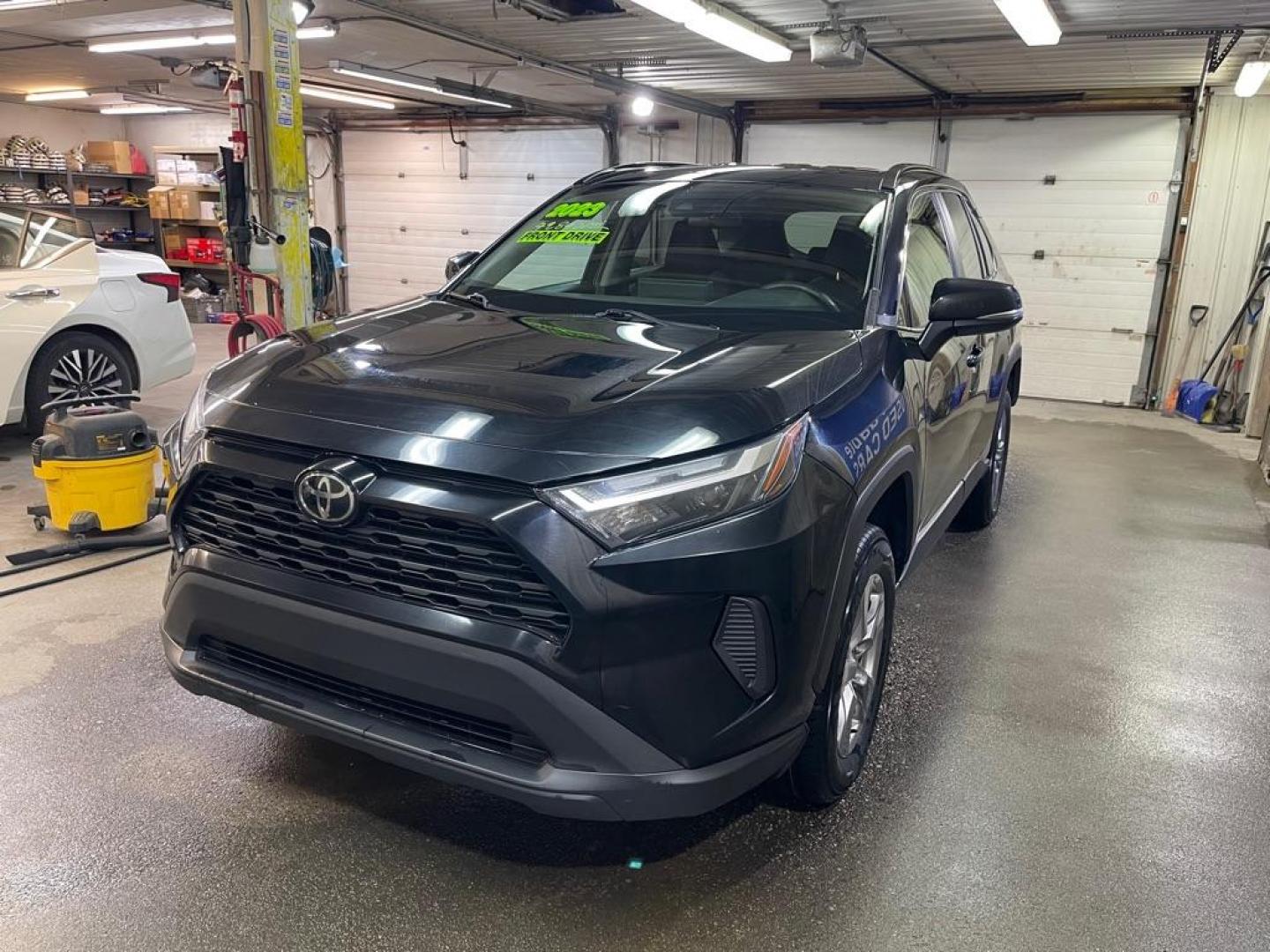 2023 BLACK TOYOTA RAV4 XLE XLE (2T3W1RFVXPW) with an 2.5L engine, Automatic transmission, located at 2525 S. Cushman, Fairbanks, AK, 99701, (907) 452-5707, 64.824036, -147.712311 - Photo#1