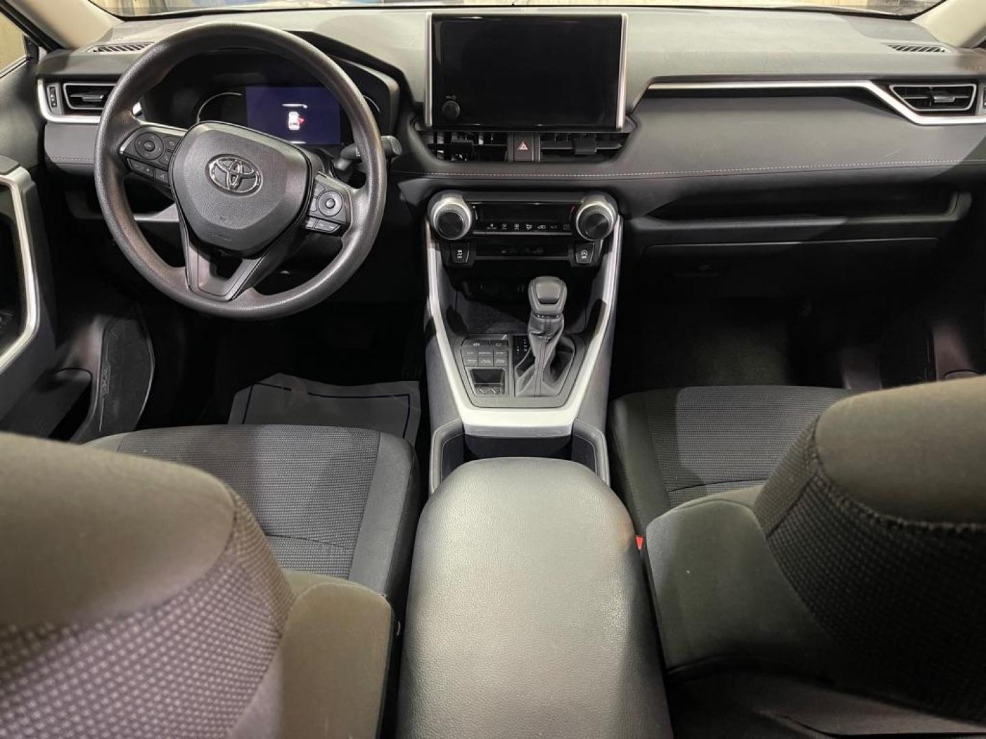 2024 SILVER TOYOTA RAV4 LE LE (2T3G1RFV7RC) with an 2.5L engine, Automatic transmission, located at 2525 S. Cushman, Fairbanks, AK, 99701, (907) 452-5707, 64.824036, -147.712311 - Photo#5