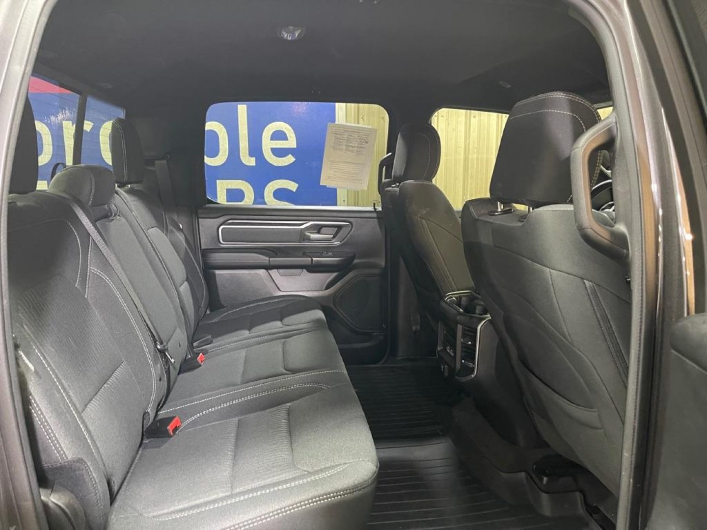 2022 GRAY RAM 1500 BIG HORN/LONE STAR (1C6SRFFT9NN) with an 5.7L engine, Automatic transmission, located at 2525 S. Cushman, Fairbanks, AK, 99701, (907) 452-5707, 64.824036, -147.712311- Photo#4