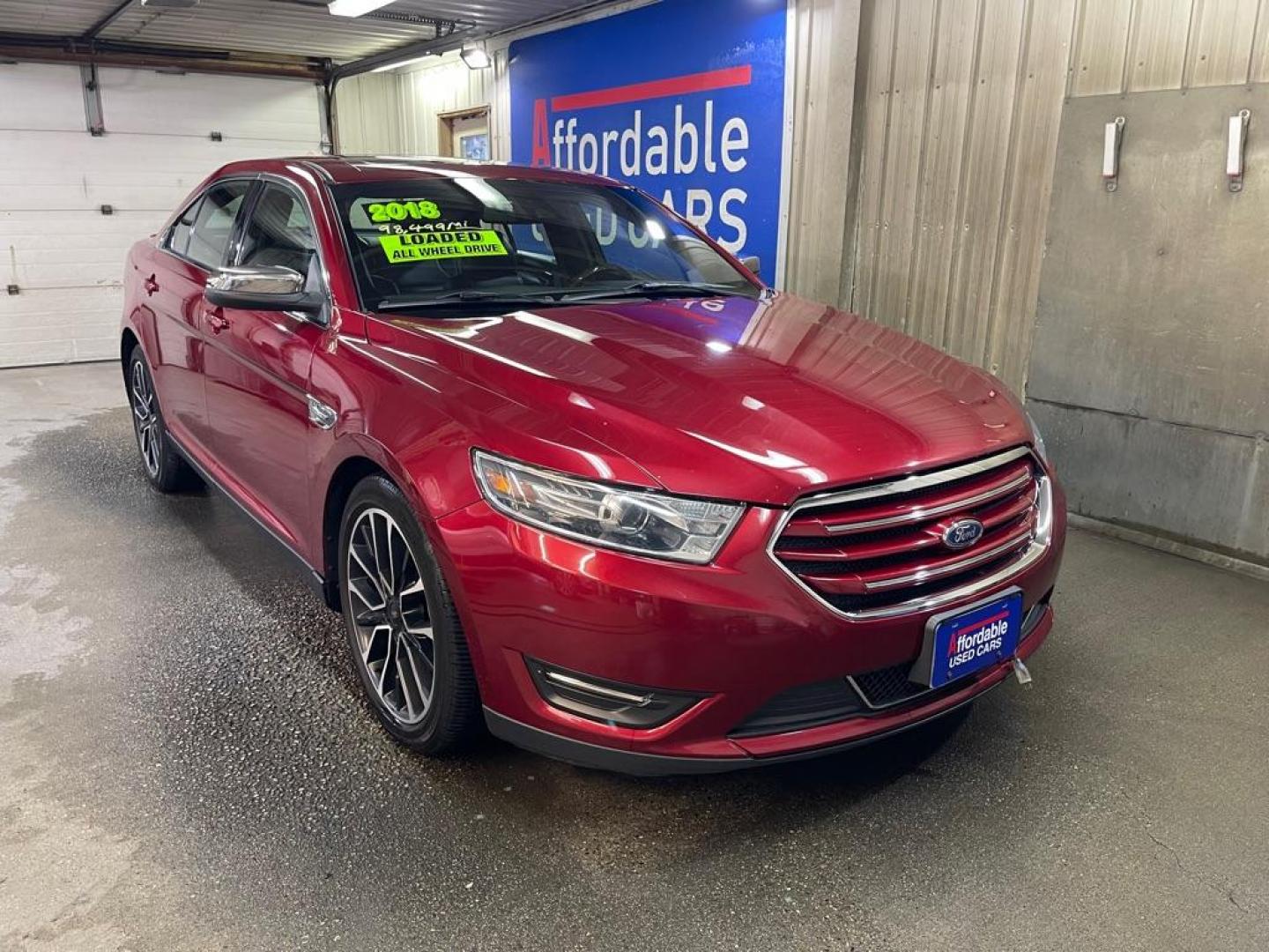 2018 MAROON FORD TAURUS LIMITED (1FAHP2J81JG) with an 3.5L engine, Automatic transmission, located at 2525 S. Cushman, Fairbanks, AK, 99701, (907) 452-5707, 64.824036, -147.712311 - Photo#0