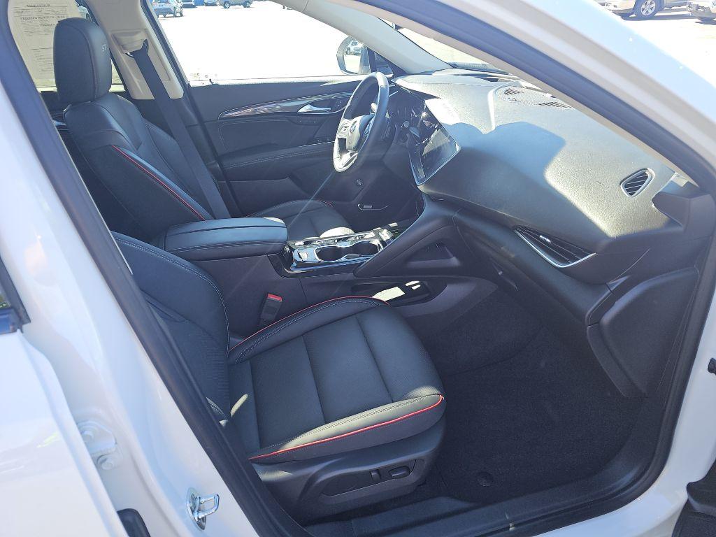 photo of 2023 BUICK ENVISION ESSENCE