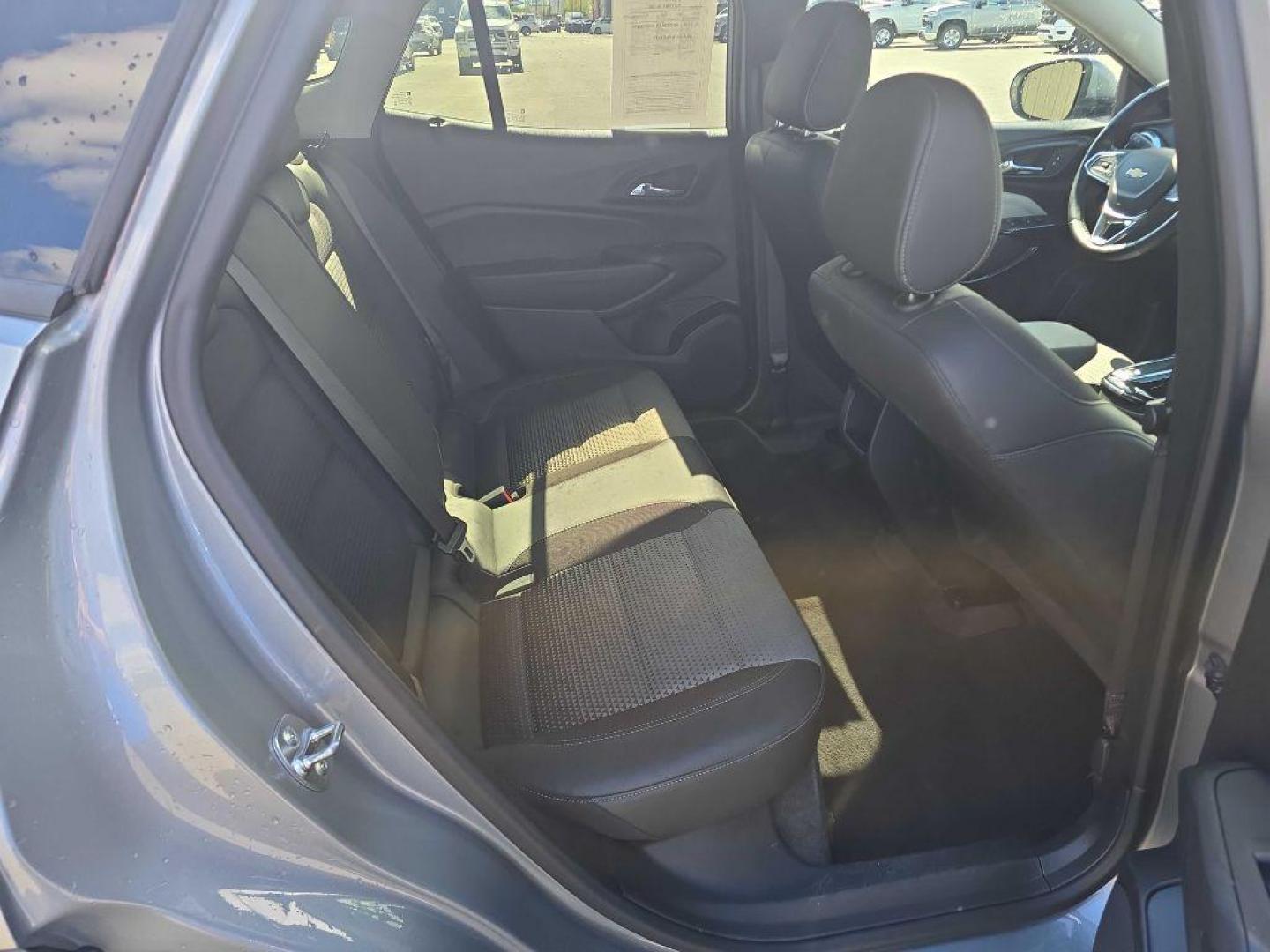 2024 SILVER CHEVROLET TRAX 1LT (KL77LHE24RC) with an 1.2L engine, Automatic transmission, located at 2525 S. Cushman, Fairbanks, AK, 99701, (907) 452-5707, 64.824036, -147.712311 - Photo#3