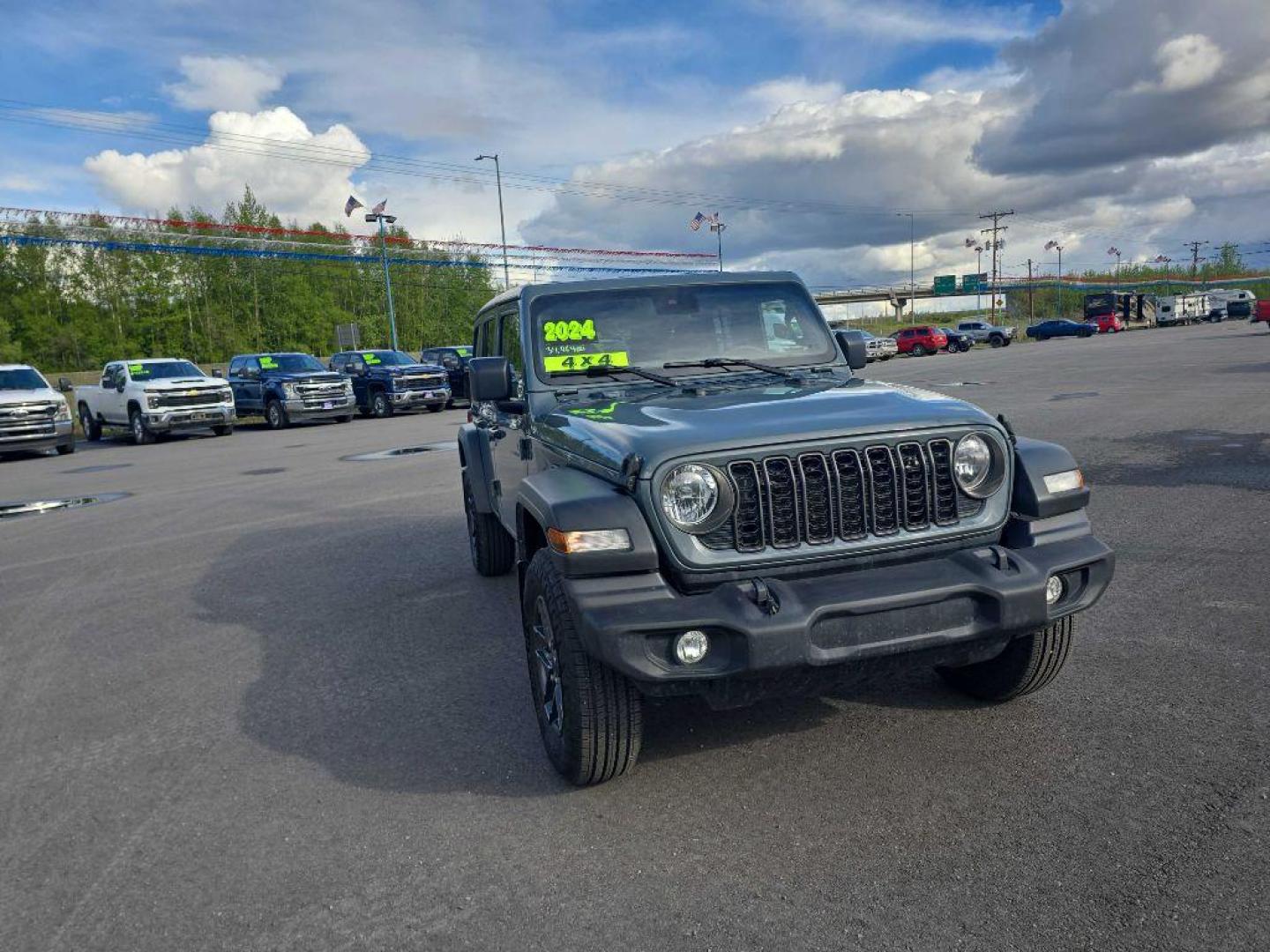 2024 GRAY JEEP WRANGLER SPORT (1C4PJXDG4RW) with an 3.6L engine, Automatic transmission, located at 2525 S. Cushman, Fairbanks, AK, 99701, (907) 452-5707, 64.824036, -147.712311 - Photo#2