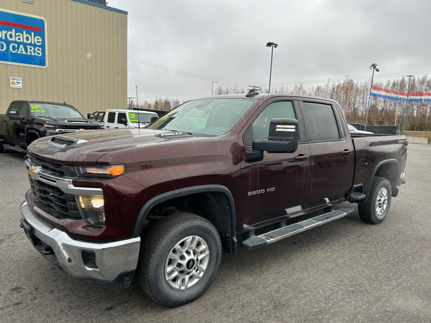 2024 BROWN CHEVROLET SILVERADO 2500 HEAVY DUTY LT (1GC4YNE77RF) with an 6.6L engine, Automatic transmission, located at 2525 S. Cushman, Fairbanks, AK, 99701, (907) 452-5707, 64.824036, -147.712311- Photo#0