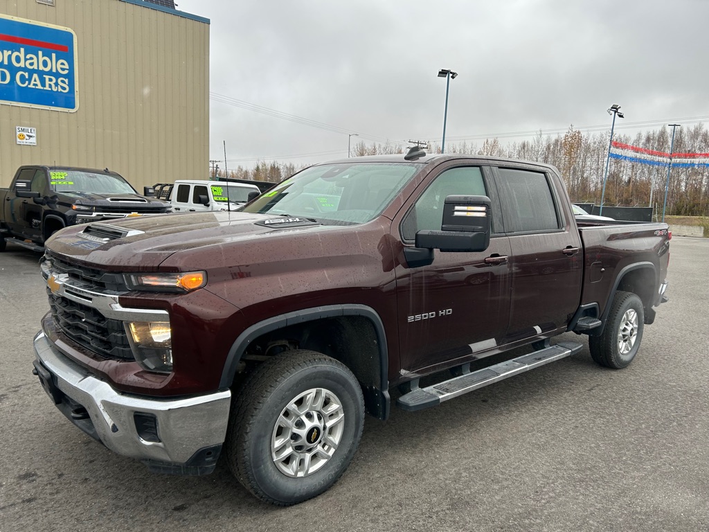 photo of 2024 CHEVROLET SILVERADO 2500 HEAVY DUTY LT