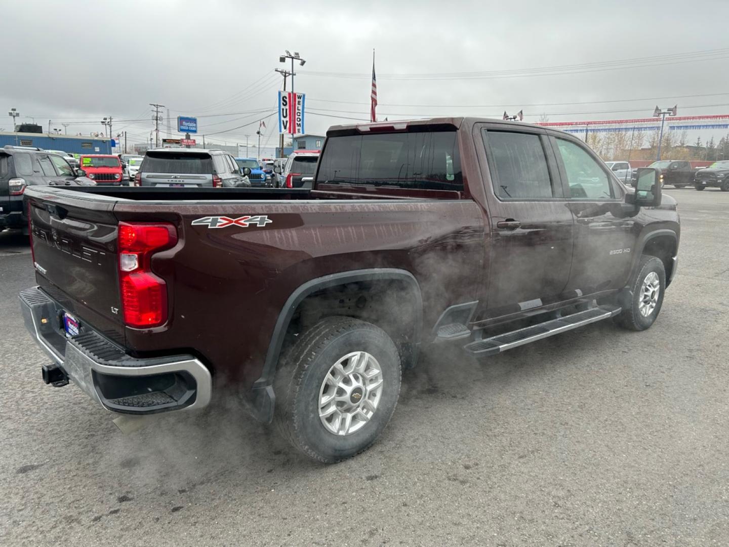 2024 BROWN CHEVROLET SILVERADO 2500 HEAVY DUTY LT (1GC4YNE77RF) with an 6.6L engine, Automatic transmission, located at 2525 S. Cushman, Fairbanks, AK, 99701, (907) 452-5707, 64.824036, -147.712311- Photo#2
