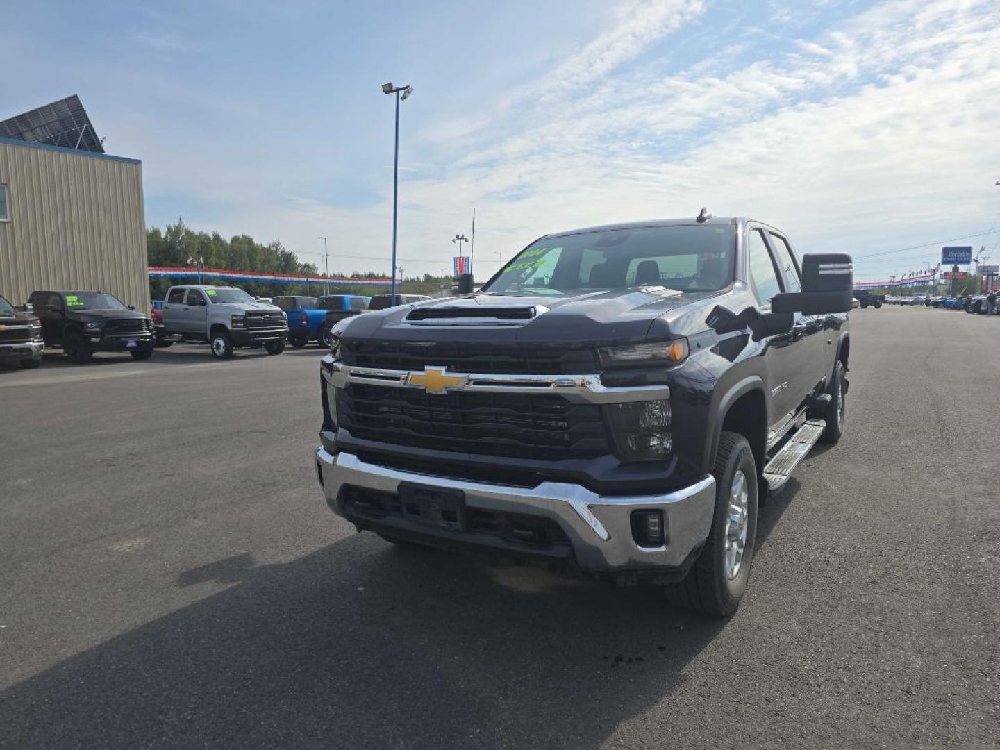 2024 GRAY CHEVROLET SILVERADO 3500 LT (1GC4YTEY6RF) with an 6.6L engine, Automatic transmission, located at 2525 S. Cushman, Fairbanks, AK, 99701, (907) 452-5707, 64.824036, -147.712311- Photo#1