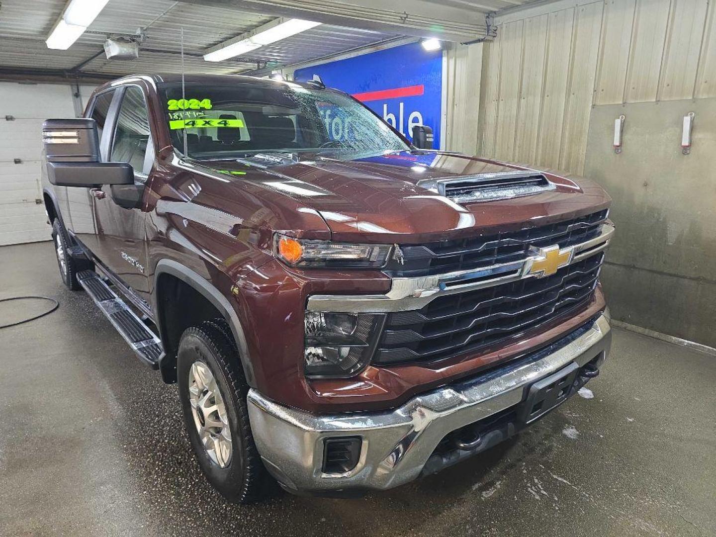 2024 BROWN CHEVROLET SILVERADO 2500 HEAVY DUTY LT (1GC4YNE77RF) with an 6.6L engine, Automatic transmission, located at 2525 S. Cushman, Fairbanks, AK, 99701, (907) 452-5707, 64.824036, -147.712311 - Photo#0