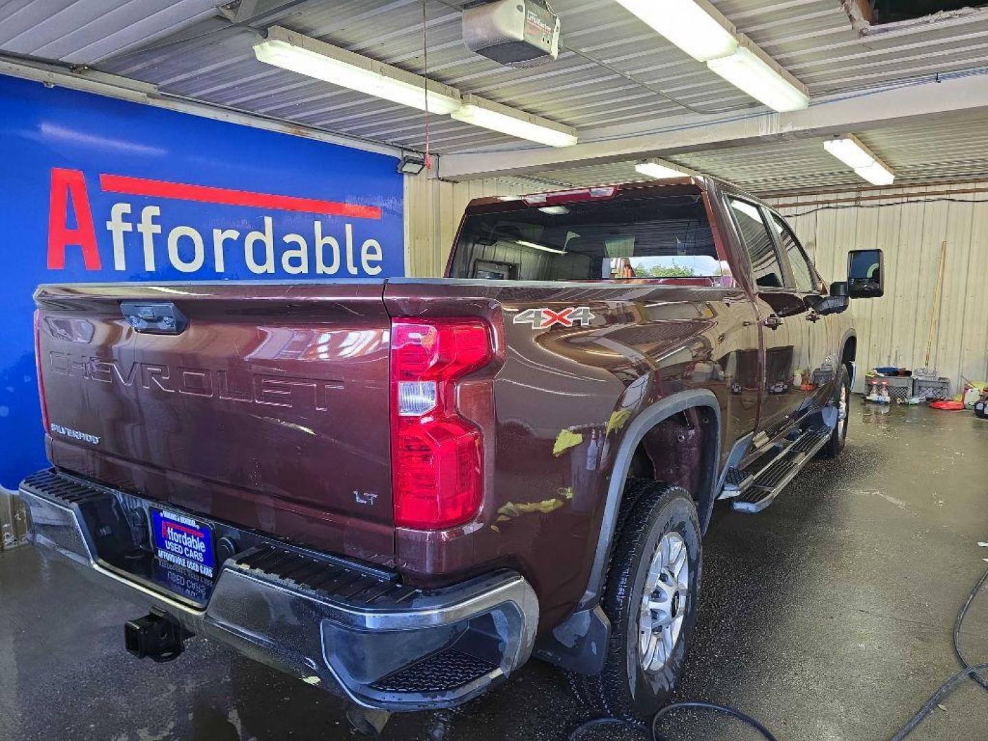 2024 BROWN CHEVROLET SILVERADO 2500 HEAVY DUTY LT (1GC4YNE75RF) with an 6.6L engine, Automatic transmission, located at 2525 S. Cushman, Fairbanks, AK, 99701, (907) 452-5707, 64.824036, -147.712311 - Photo#3