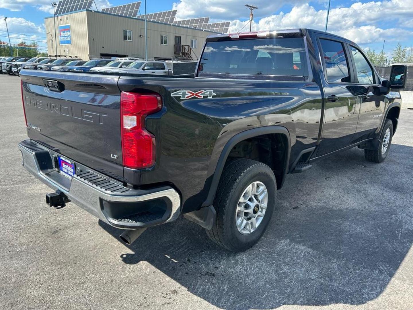 2024 GRAY CHEVROLET SILVERADO 2500 HEAVY DUTY LT (1GC4YNE70RF) with an 6.6L engine, Automatic transmission, located at 2525 S. Cushman, Fairbanks, AK, 99701, (907) 452-5707, 64.824036, -147.712311 - Photo#2