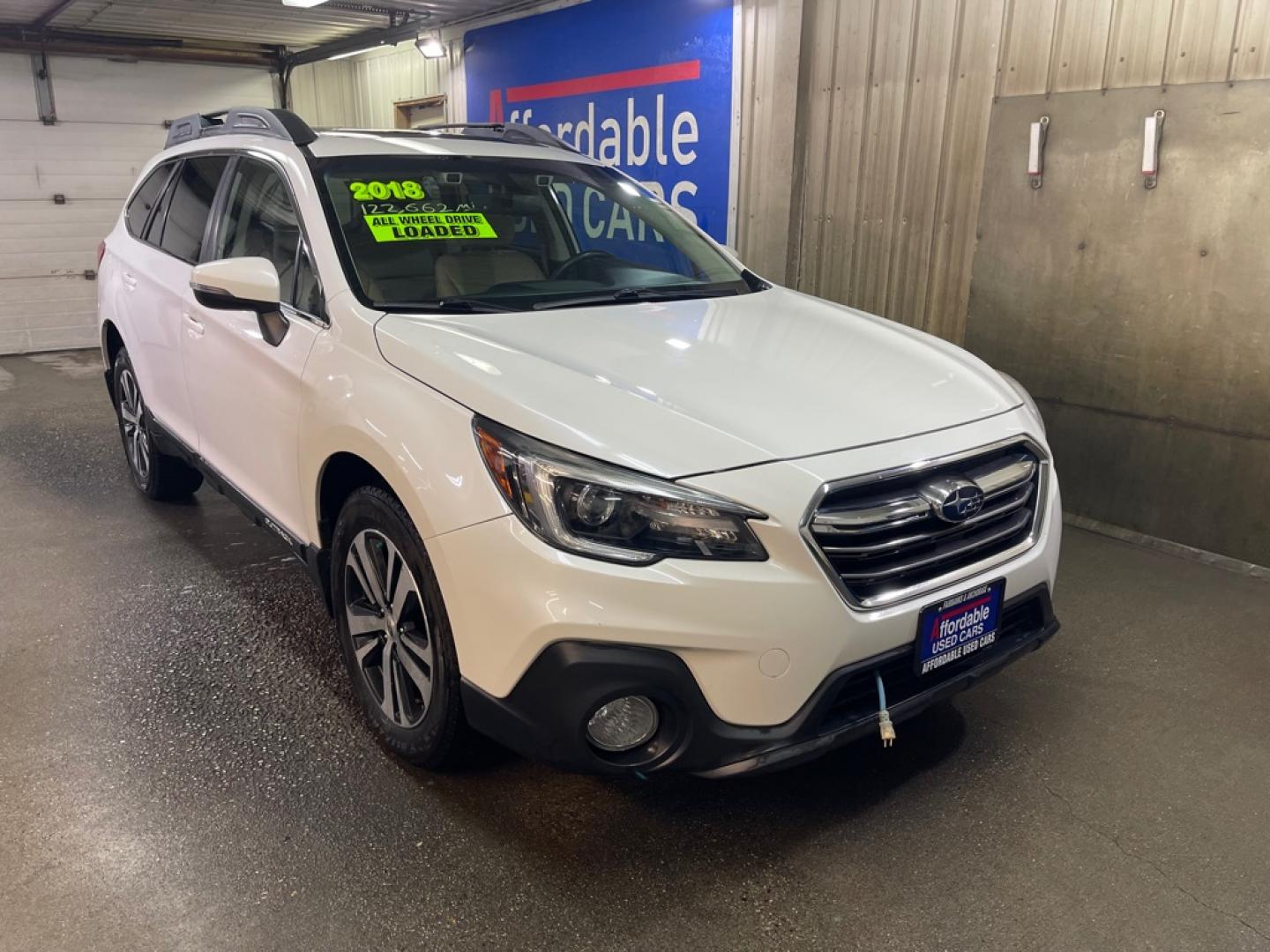 2018 WHITE SUBARU OUTBACK 3.6R LIMITED (4S4BSENCXJ3) with an 3.6L engine, Continuously Variable transmission, located at 2525 S. Cushman, Fairbanks, AK, 99701, (907) 452-5707, 64.824036, -147.712311- Photo#0