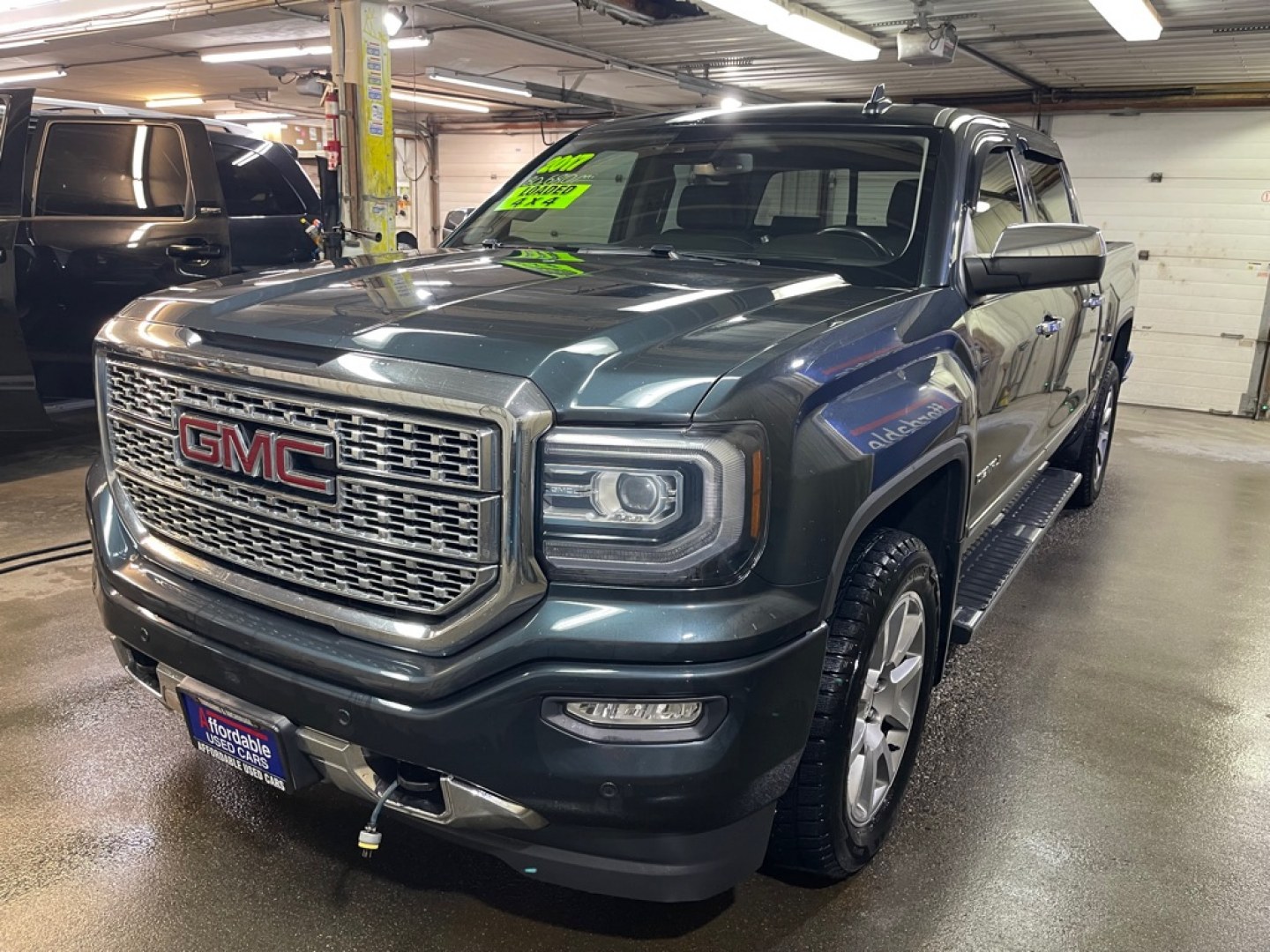 2017 GRAY GMC SIERRA DENALI 1500 DENALI (3GTU2PEJ9HG) with an 6.2L engine, Automatic transmission, located at 2525 S. Cushman, Fairbanks, AK, 99701, (907) 452-5707, 64.824036, -147.712311- Photo#1