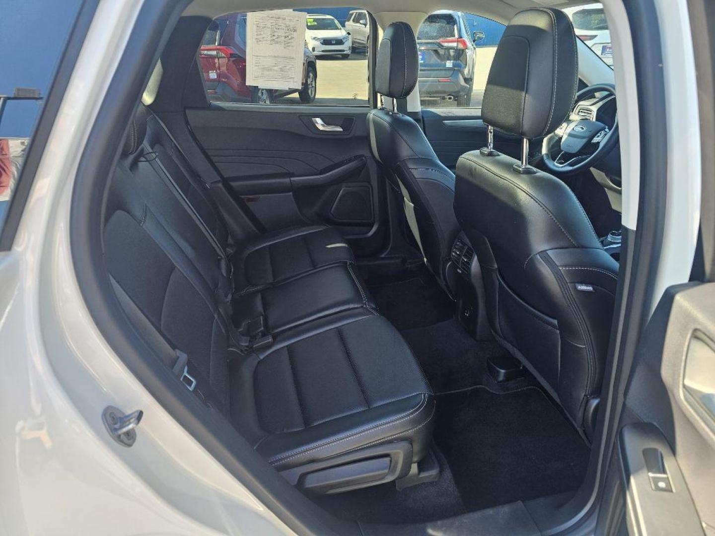 2022 WHITE FORD ESCAPE TITANIUM (1FMCU9J97NU) with an 2.0L engine, Automatic transmission, located at 2525 S. Cushman, Fairbanks, AK, 99701, (907) 452-5707, 64.824036, -147.712311 - Photo#5