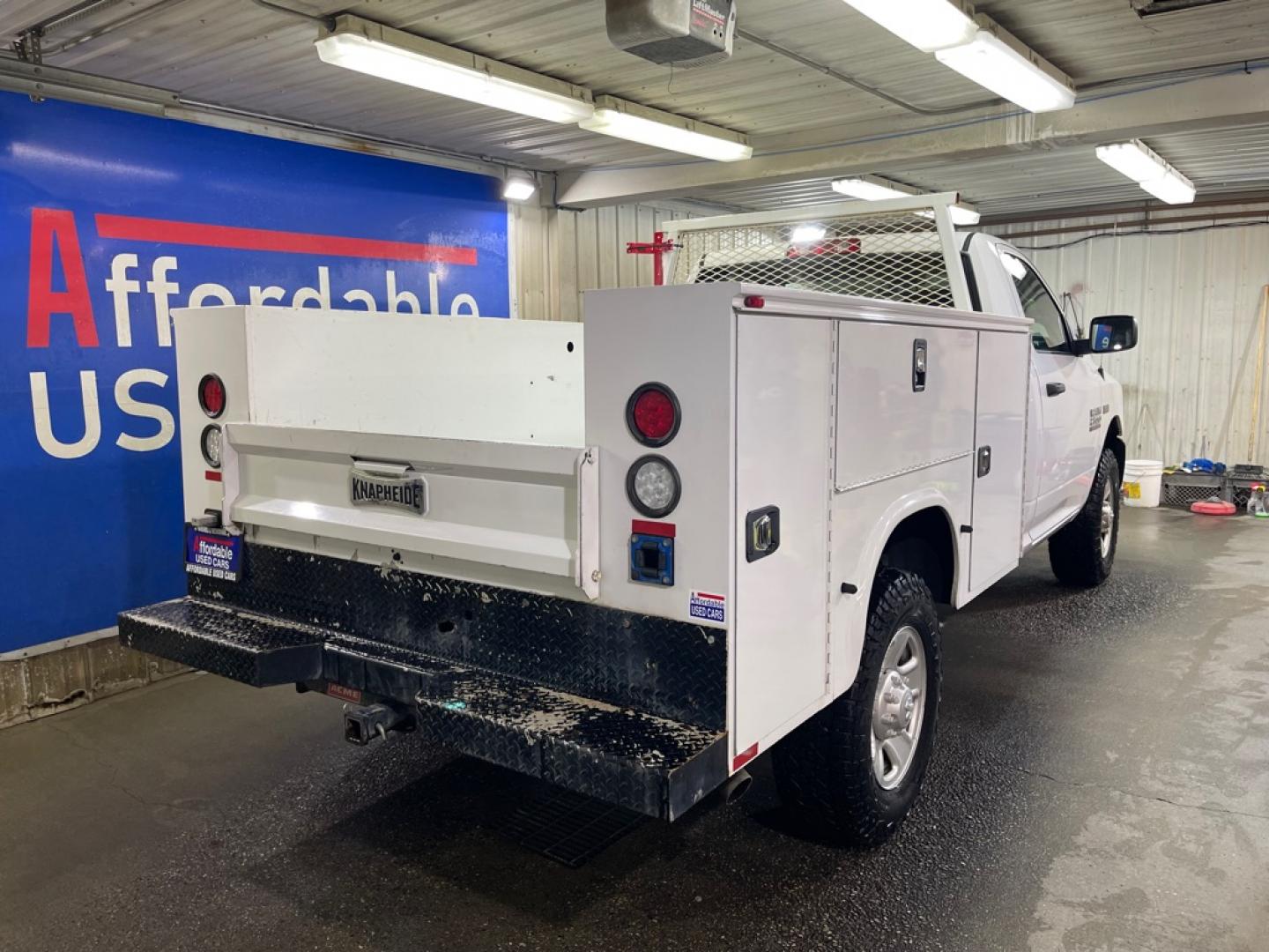 2018 WHITE RAM 2500 ST (3C7WR5AJ4JG) with an 6.4L engine, Automatic transmission, located at 2525 S. Cushman, Fairbanks, AK, 99701, (907) 452-5707, 64.824036, -147.712311- Photo#2