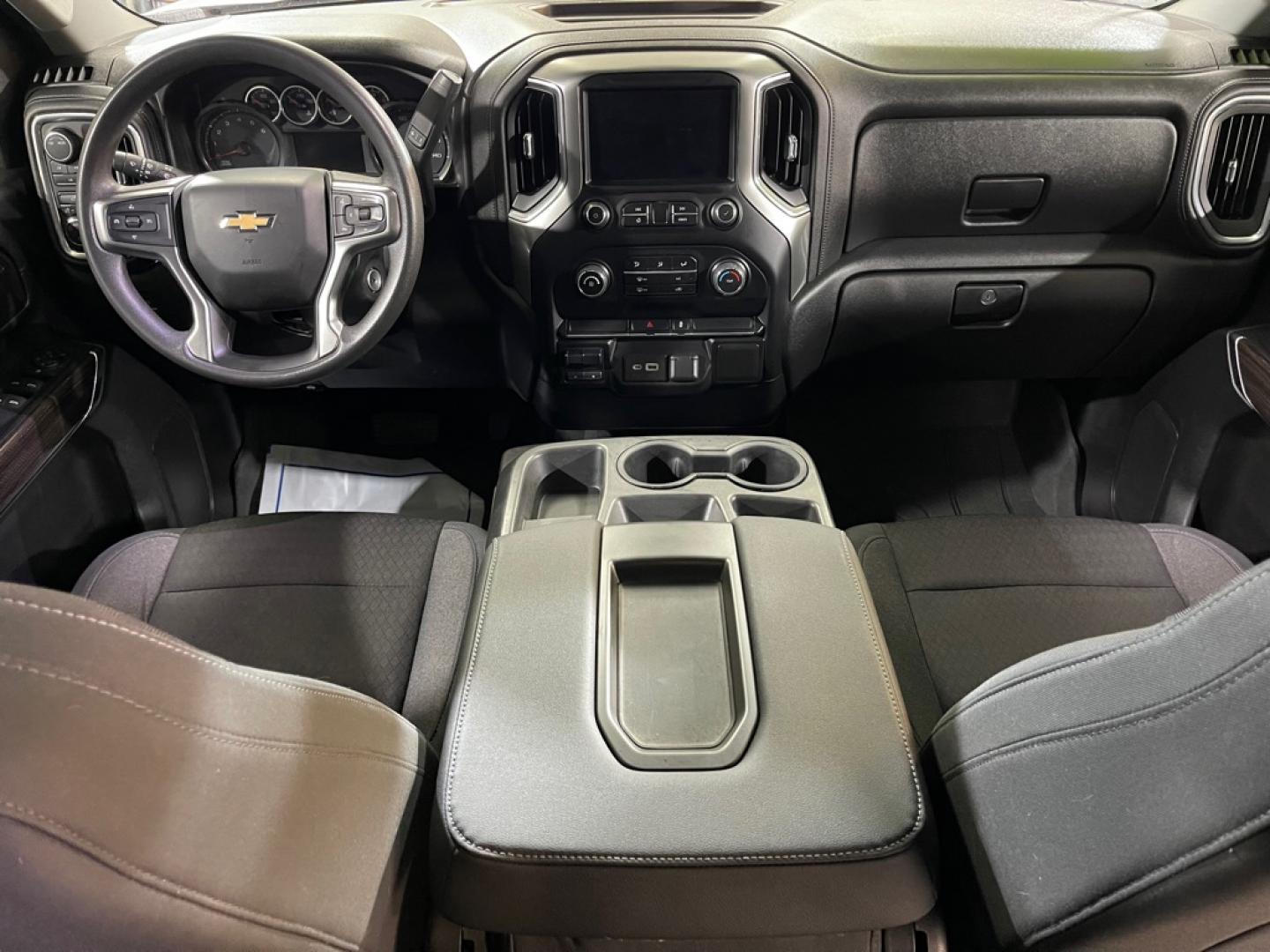 2020 WHITE CHEVROLET SILVERADO 2500 HEAVY DUTY LT (1GC4YNE7XLF) with an 6.6L engine, Automatic transmission, located at 2525 S. Cushman, Fairbanks, AK, 99701, (907) 452-5707, 64.824036, -147.712311- Photo#5